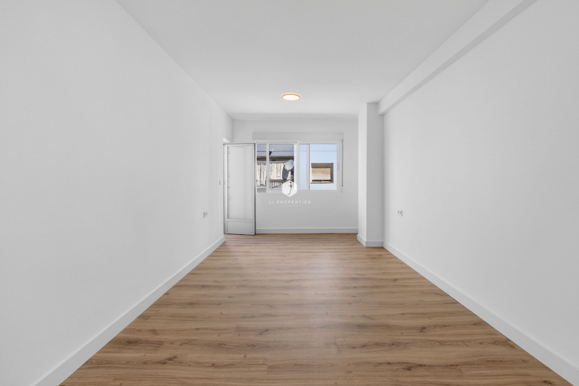 Aus zweiter Hand - Wohnung -
Torrevieja - Centro