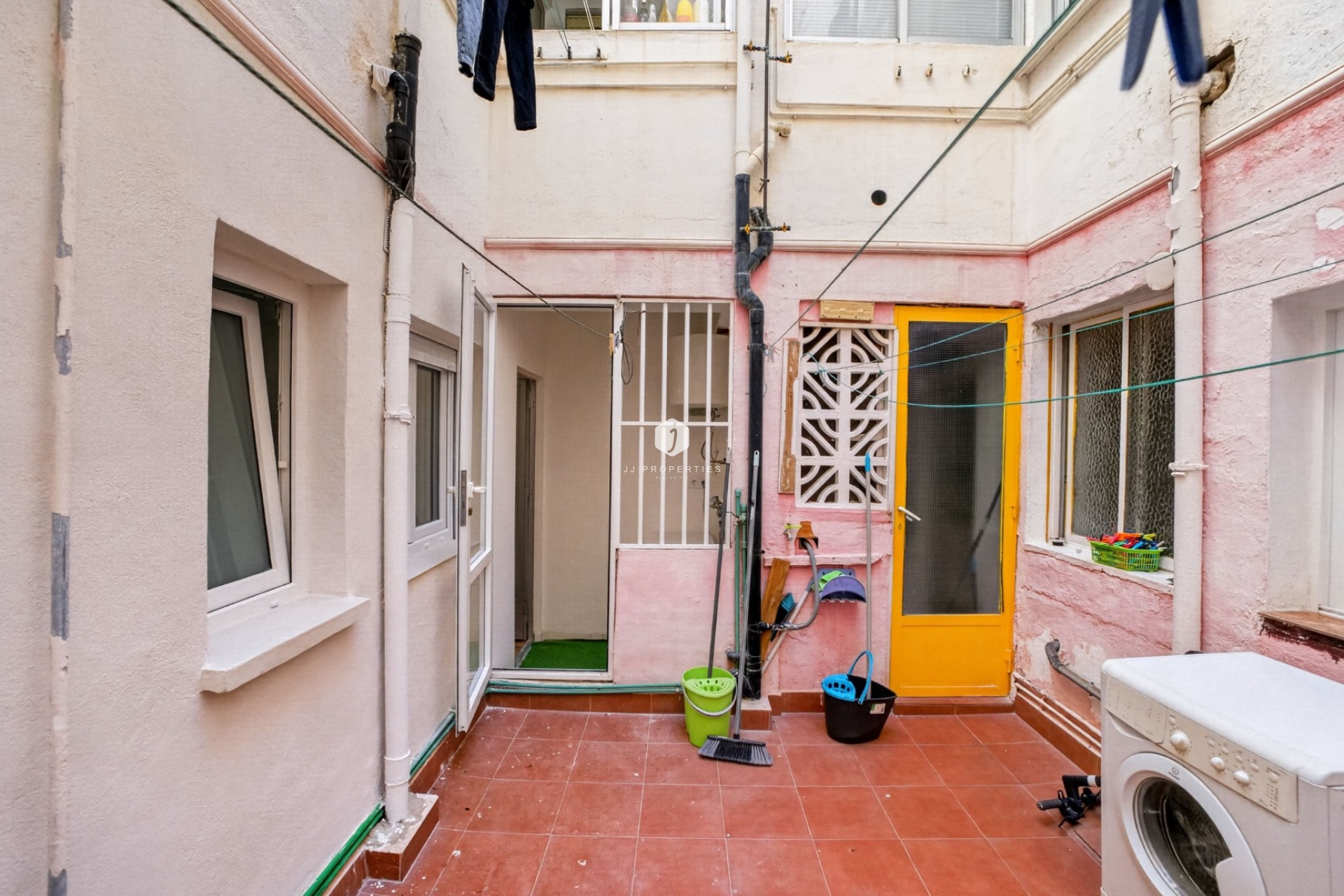 Aus zweiter Hand - Wohnung -
Torrevieja - Centro