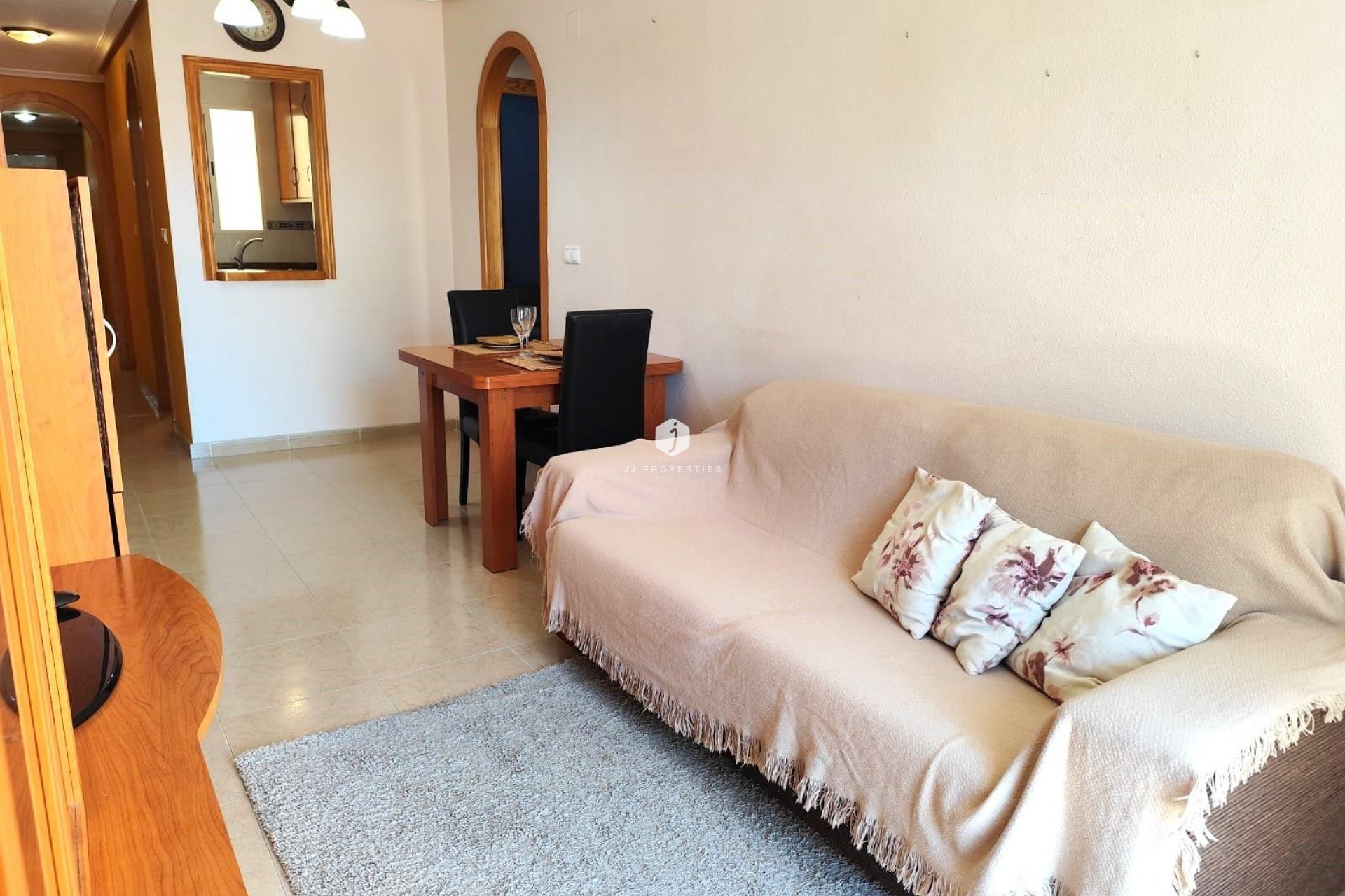 Aus zweiter Hand - Wohnung -
Torrevieja - Centro