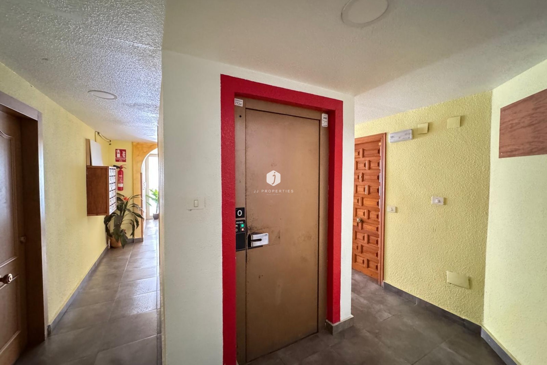 Aus zweiter Hand - Wohnung -
Torrevieja - Centro