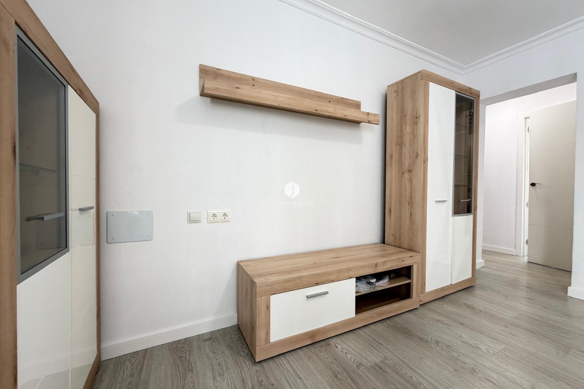 Aus zweiter Hand - Wohnung -
Torrevieja - Centro