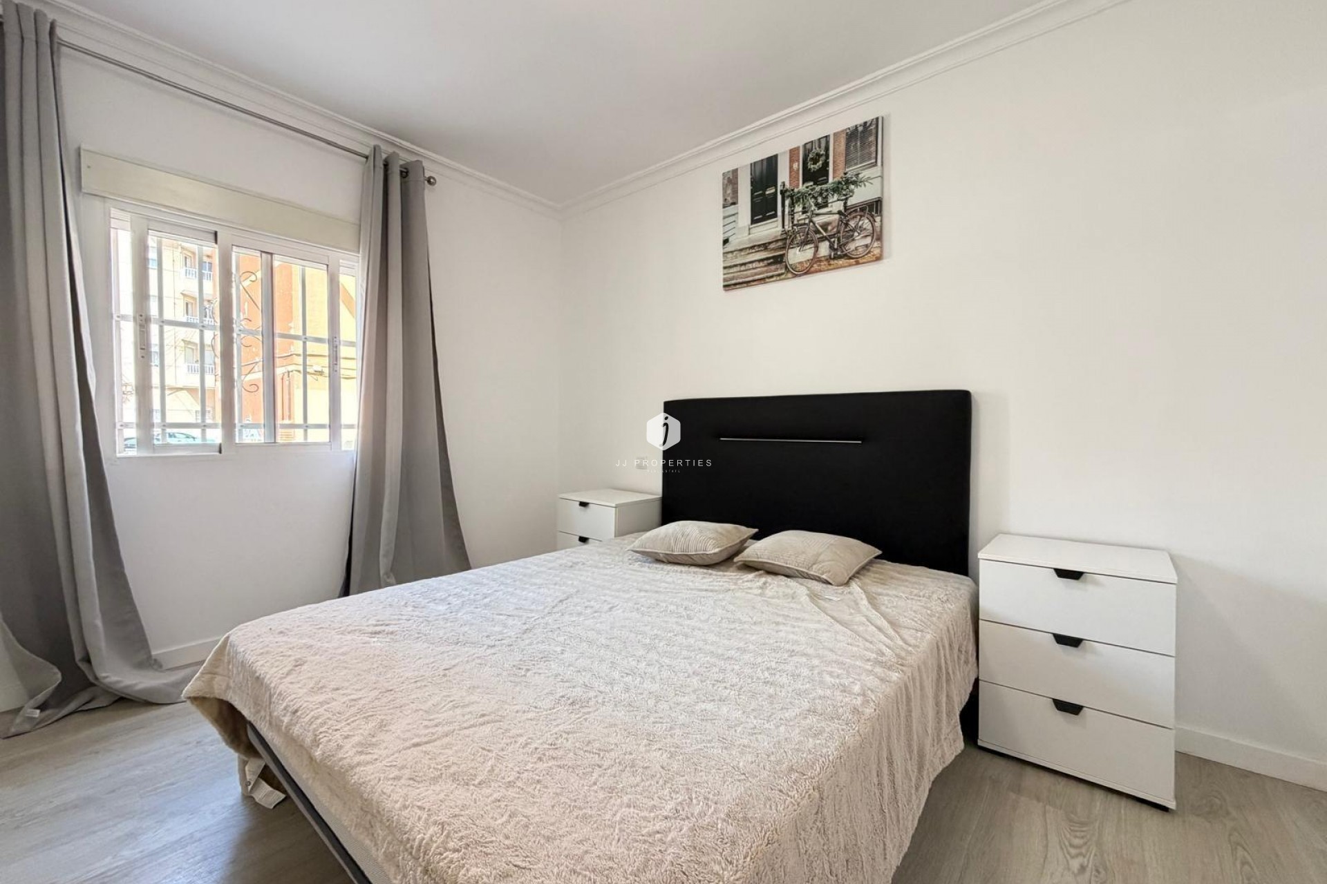 Aus zweiter Hand - Wohnung -
Torrevieja - Centro