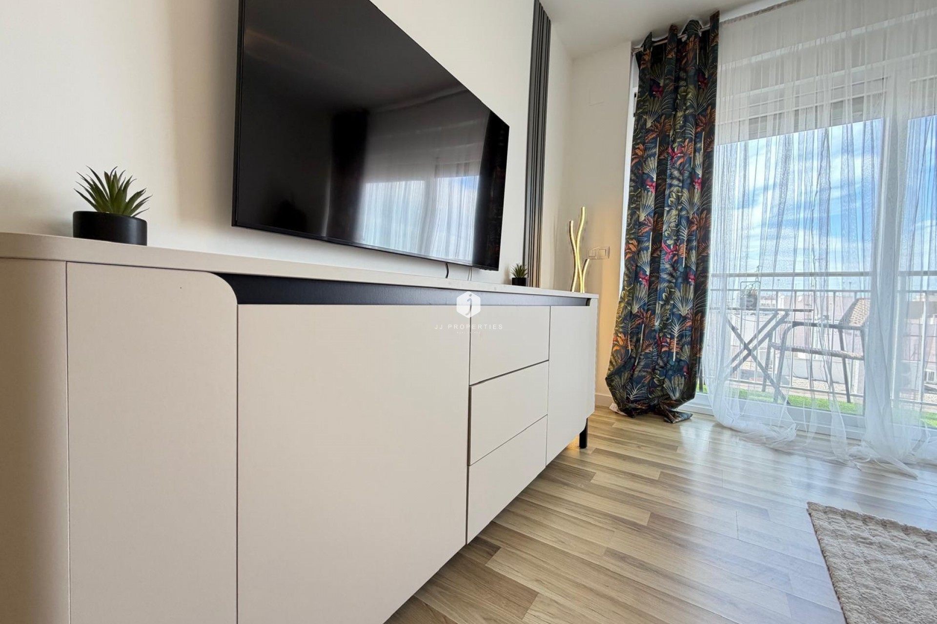 Aus zweiter Hand - Wohnung -
Torrevieja - Centro