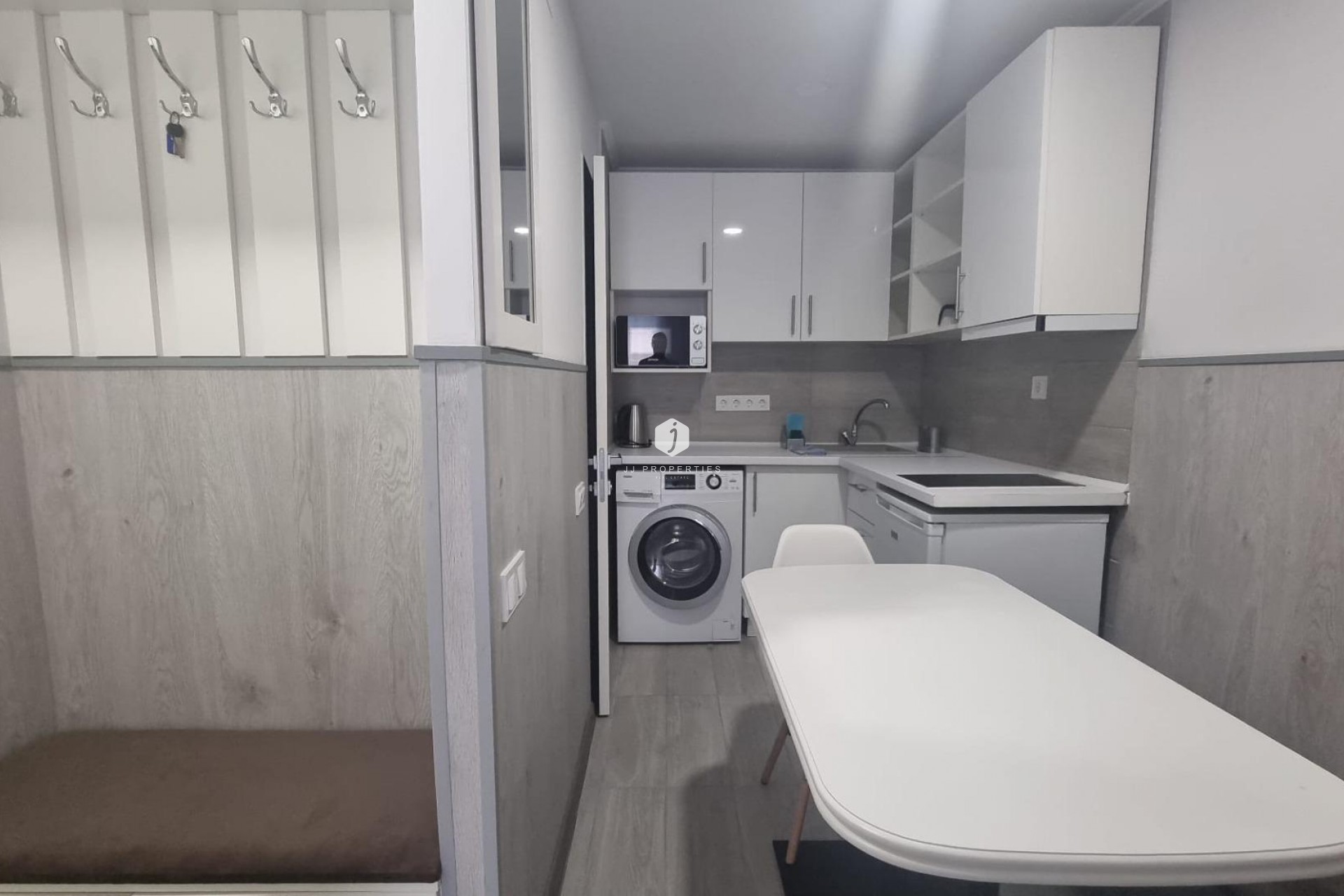 Aus zweiter Hand - Wohnung -
Torrevieja - Centro