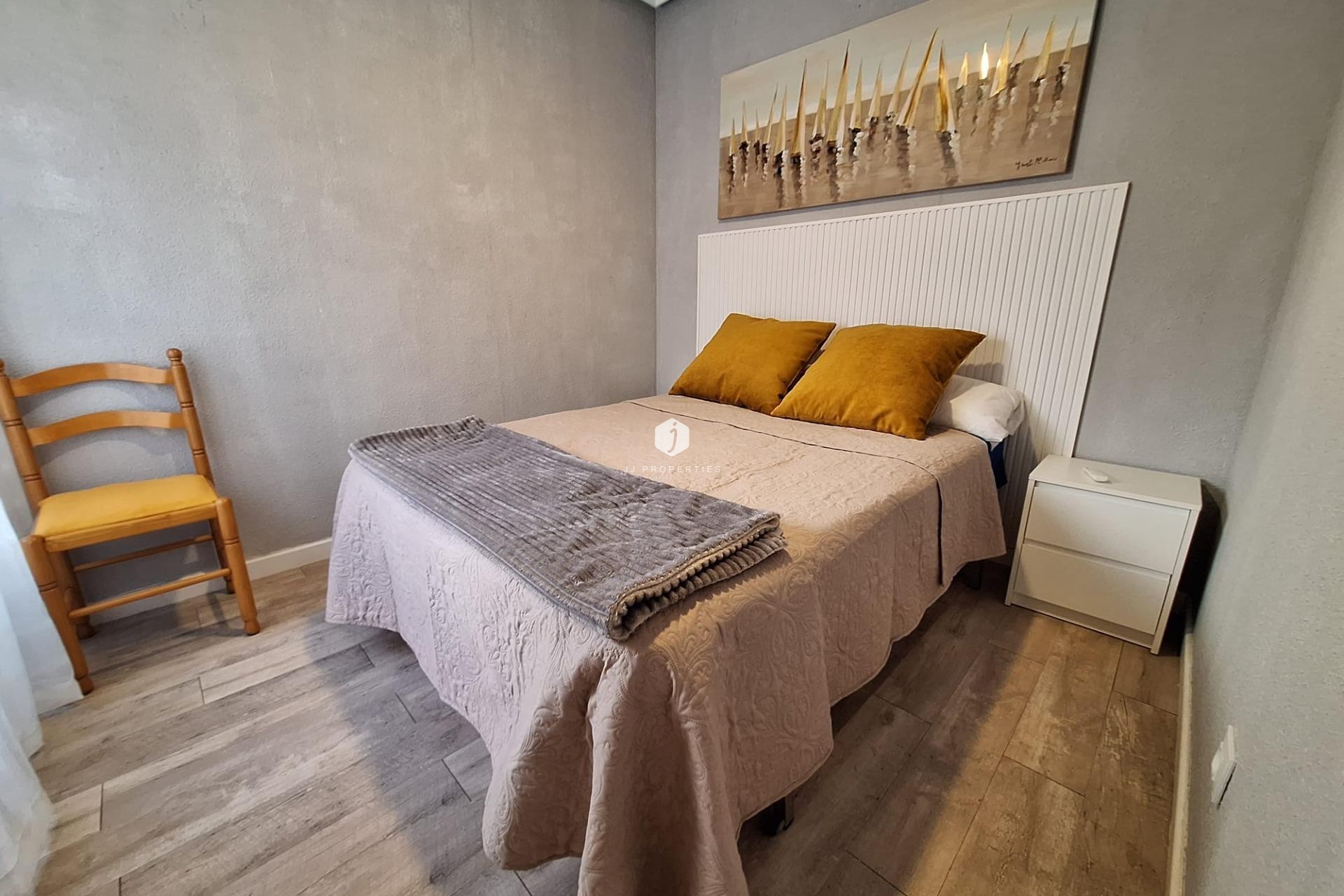 Aus zweiter Hand - Wohnung -
Torrevieja - Centro