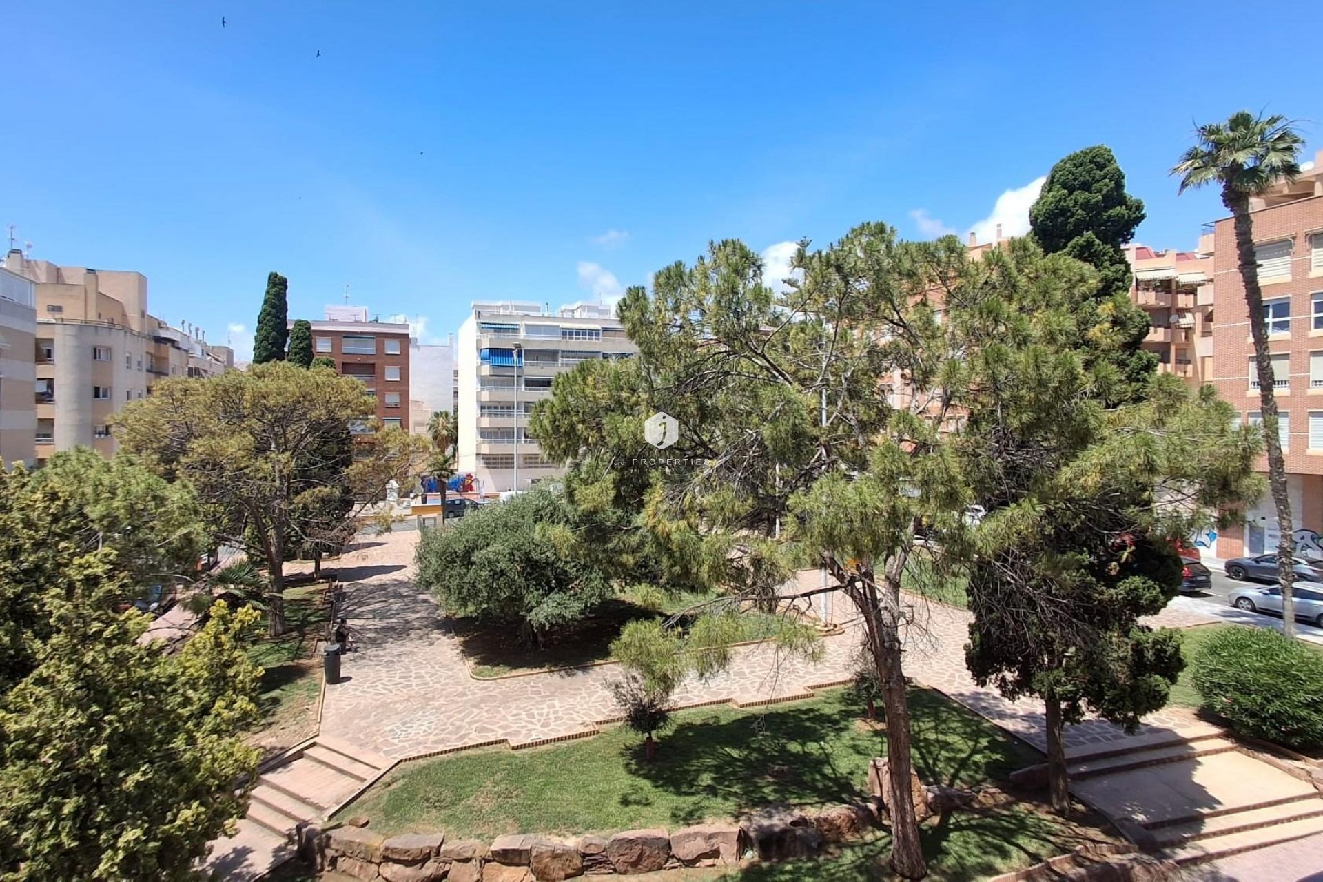 Aus zweiter Hand - Wohnung -
Torrevieja - Centro