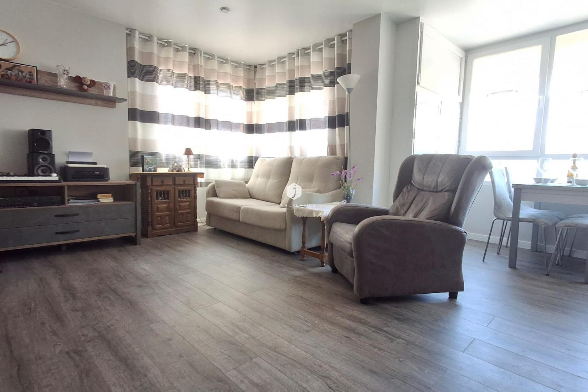 Aus zweiter Hand - Wohnung -
Torrevieja - Centro