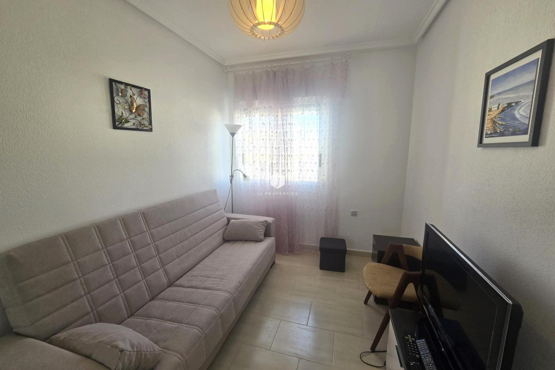 Aus zweiter Hand - Wohnung -
Torrevieja - Centro