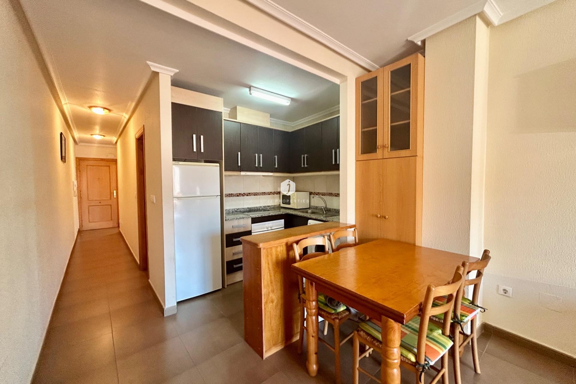 Aus zweiter Hand - Wohnung -
Torrevieja - Centro