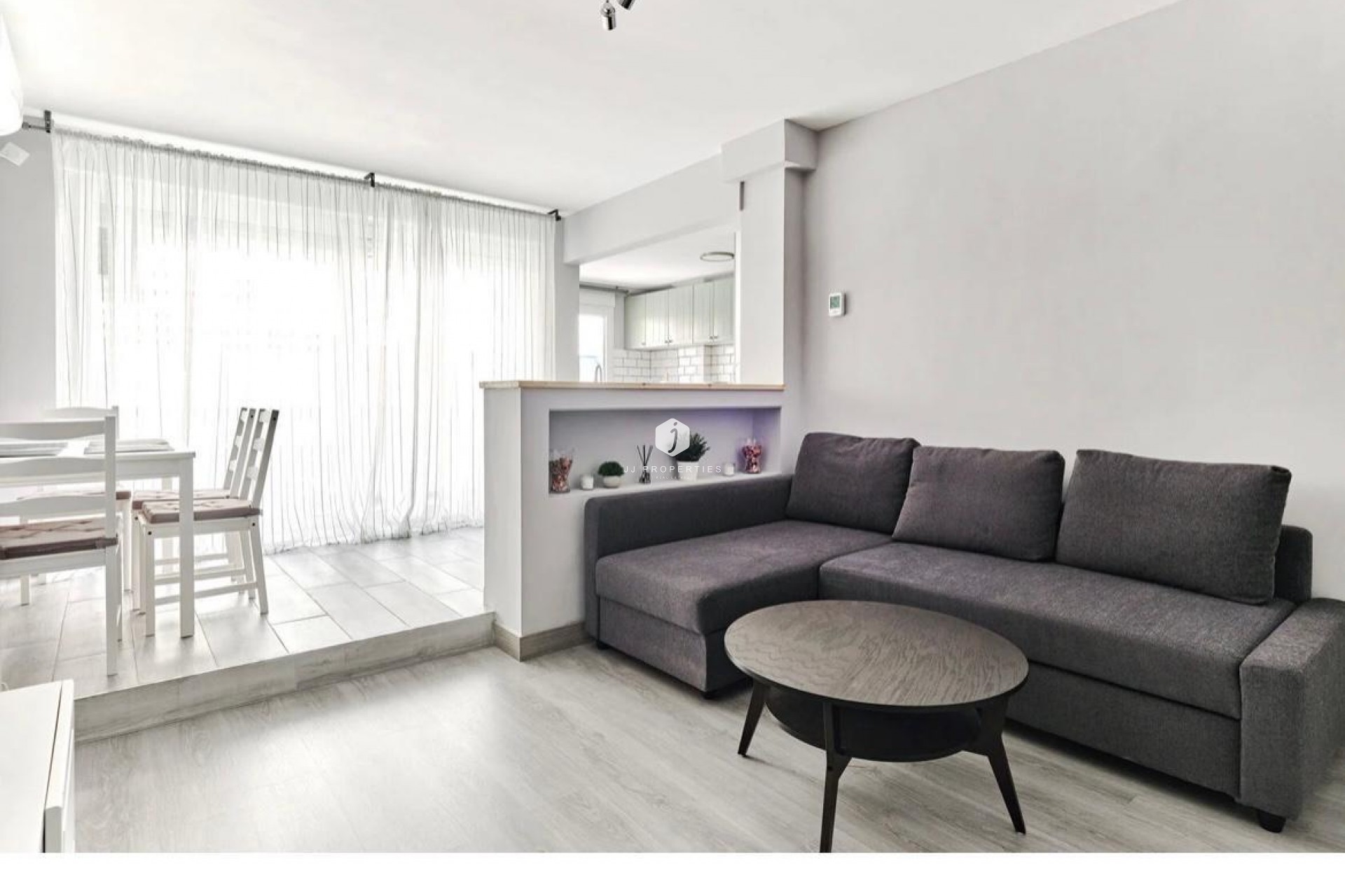 Aus zweiter Hand - Wohnung -
Torrevieja - Centro