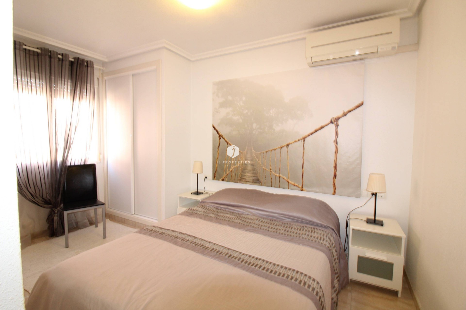 Aus zweiter Hand - Wohnung -
Torrevieja - Centro