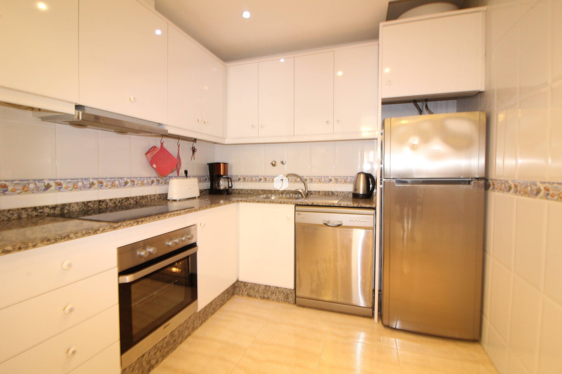 Aus zweiter Hand - Wohnung -
Torrevieja - Centro