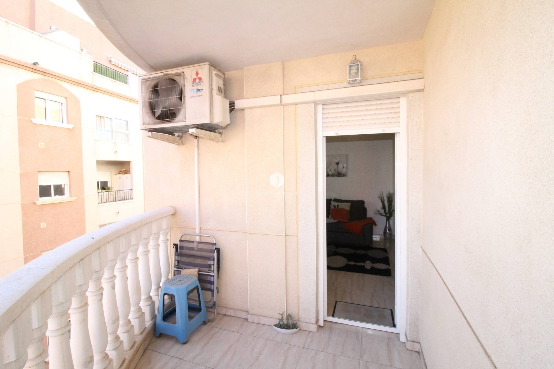 Aus zweiter Hand - Wohnung -
Torrevieja - Centro