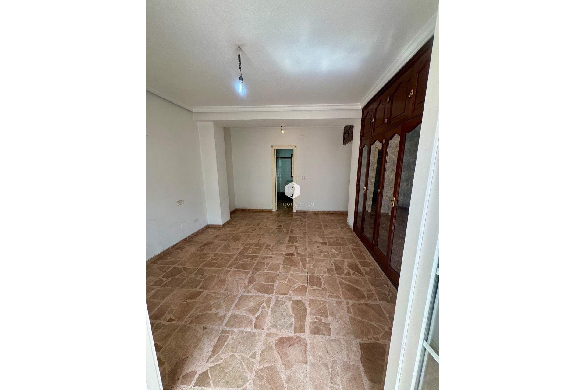 Aus zweiter Hand - Wohnung -
Torrevieja - Centro