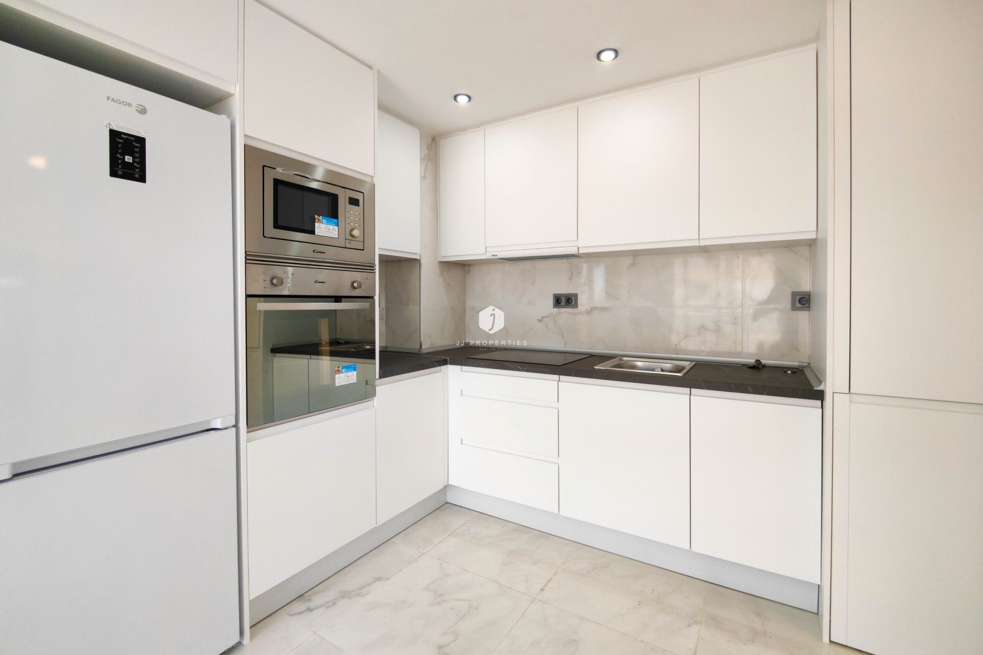 Aus zweiter Hand - Wohnung -
Torrevieja - Costa Blanca