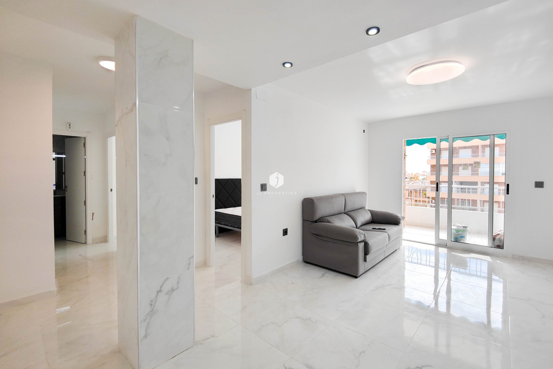 Aus zweiter Hand - Wohnung -
Torrevieja - Costa Blanca