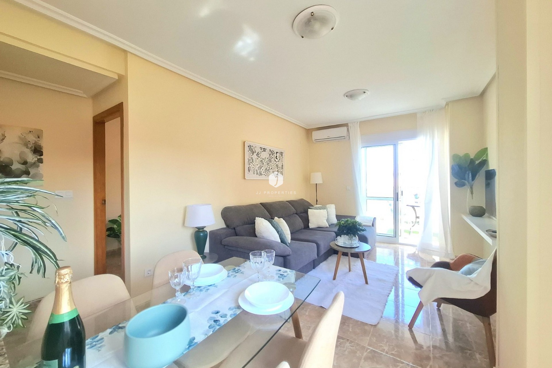 Aus zweiter Hand - Wohnung -
Torrevieja - Costa Blanca