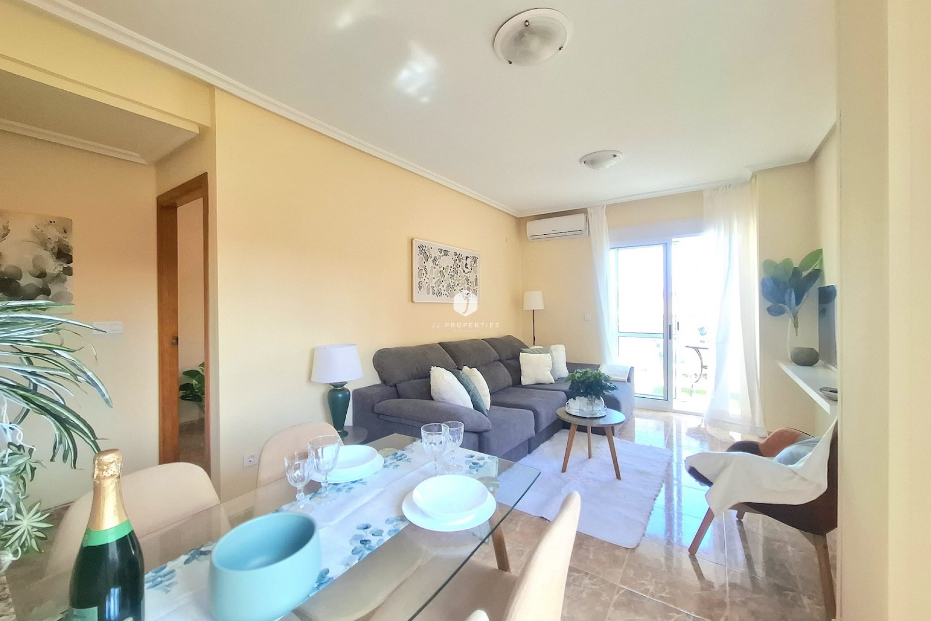 Aus zweiter Hand - Wohnung -
Torrevieja - Costa Blanca