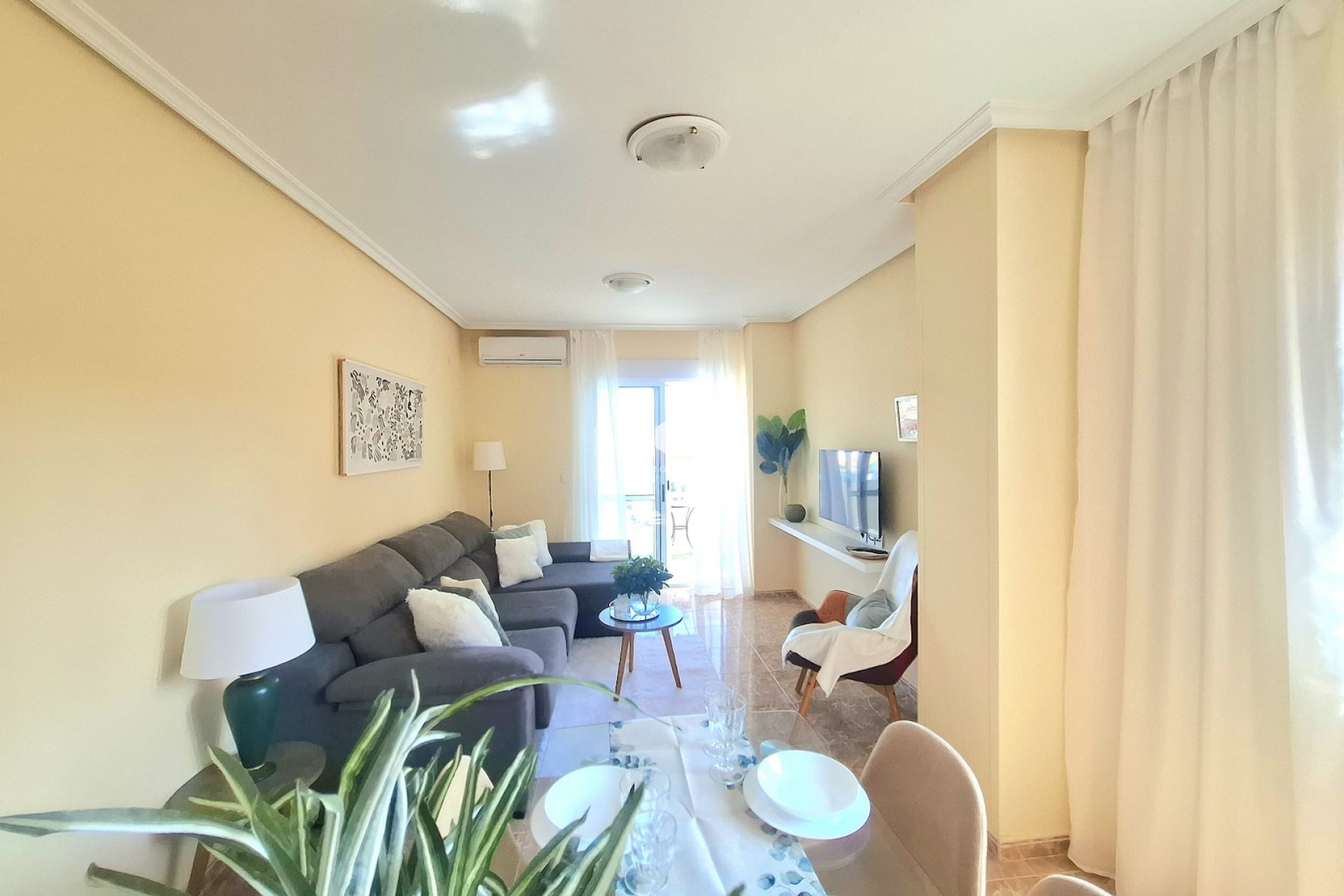 Aus zweiter Hand - Wohnung -
Torrevieja - Costa Blanca