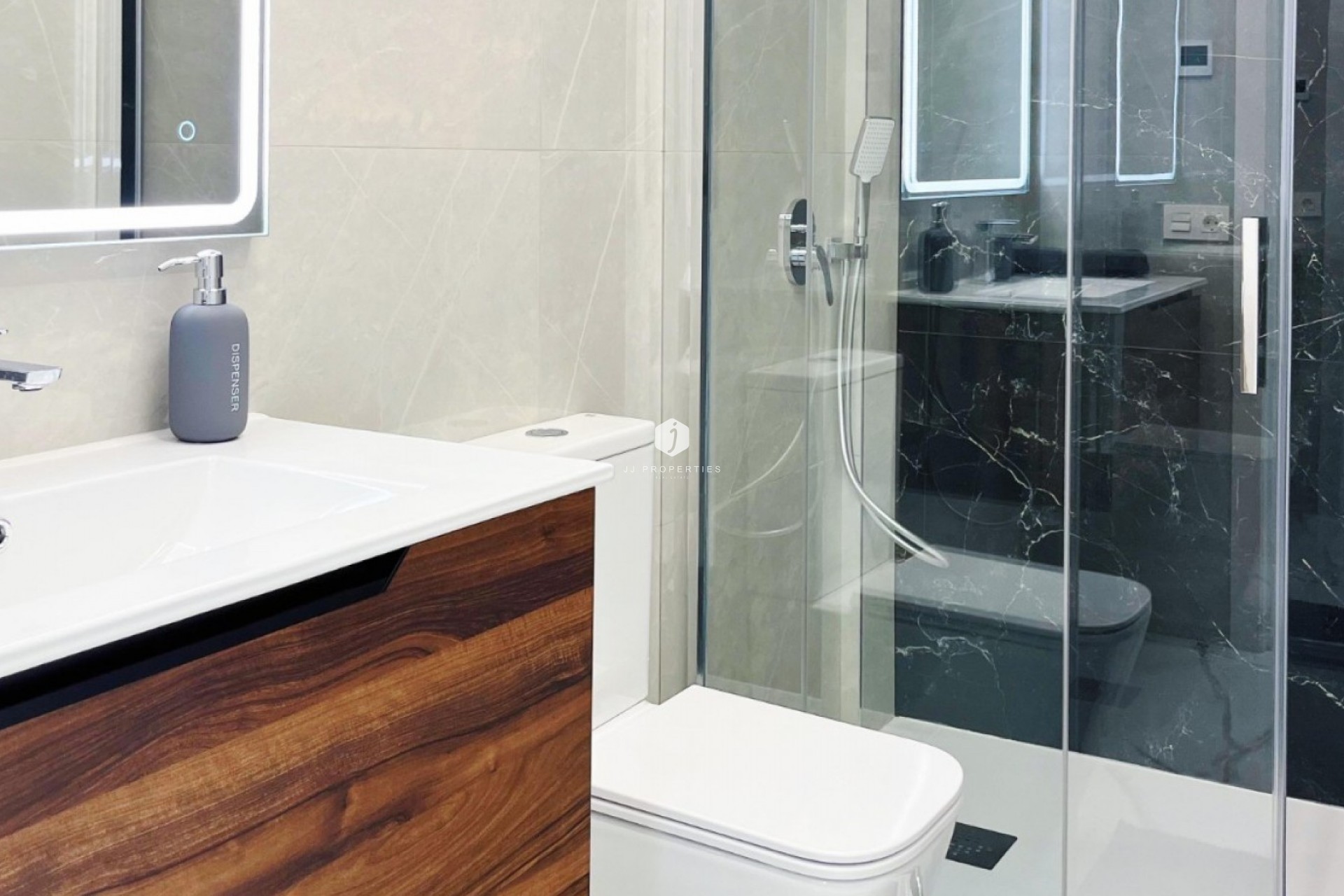 Aus zweiter Hand - Wohnung -
Torrevieja - Costa Blanca