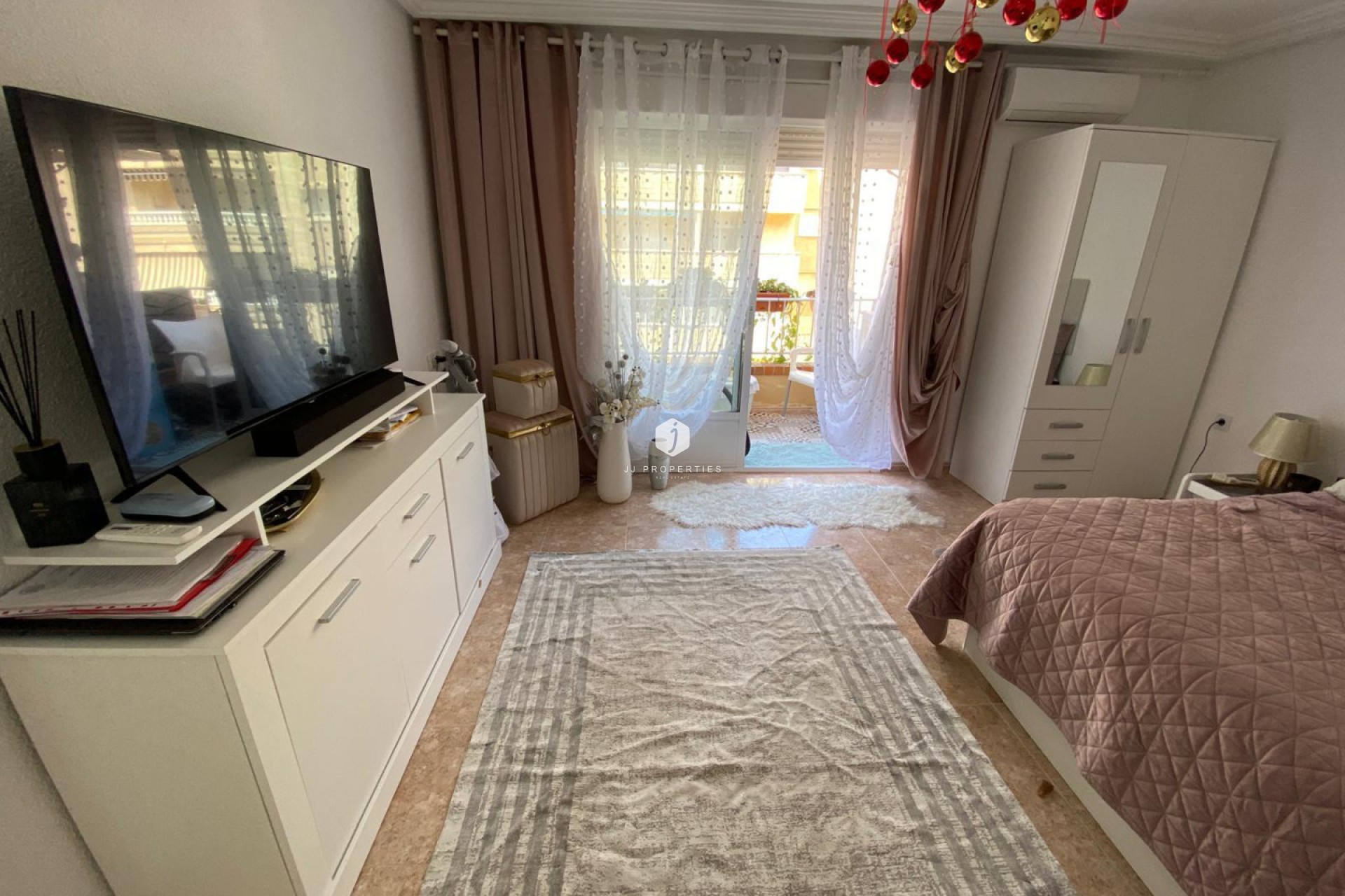 Aus zweiter Hand - Wohnung -
Torrevieja - Costa Blanca