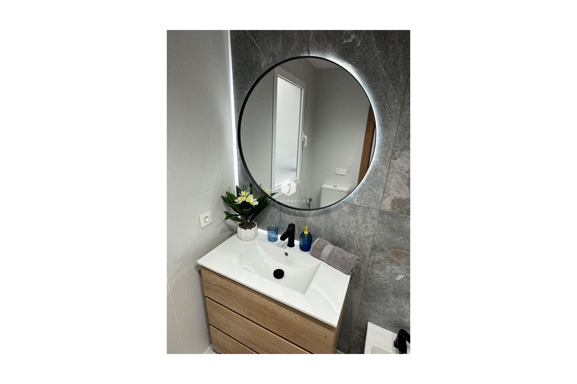 Aus zweiter Hand - Wohnung -
Torrevieja - Costa Blanca