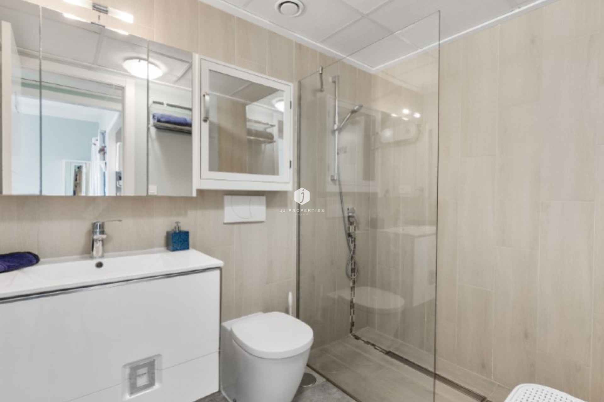 Aus zweiter Hand - Wohnung -
Torrevieja - Costa Blanca