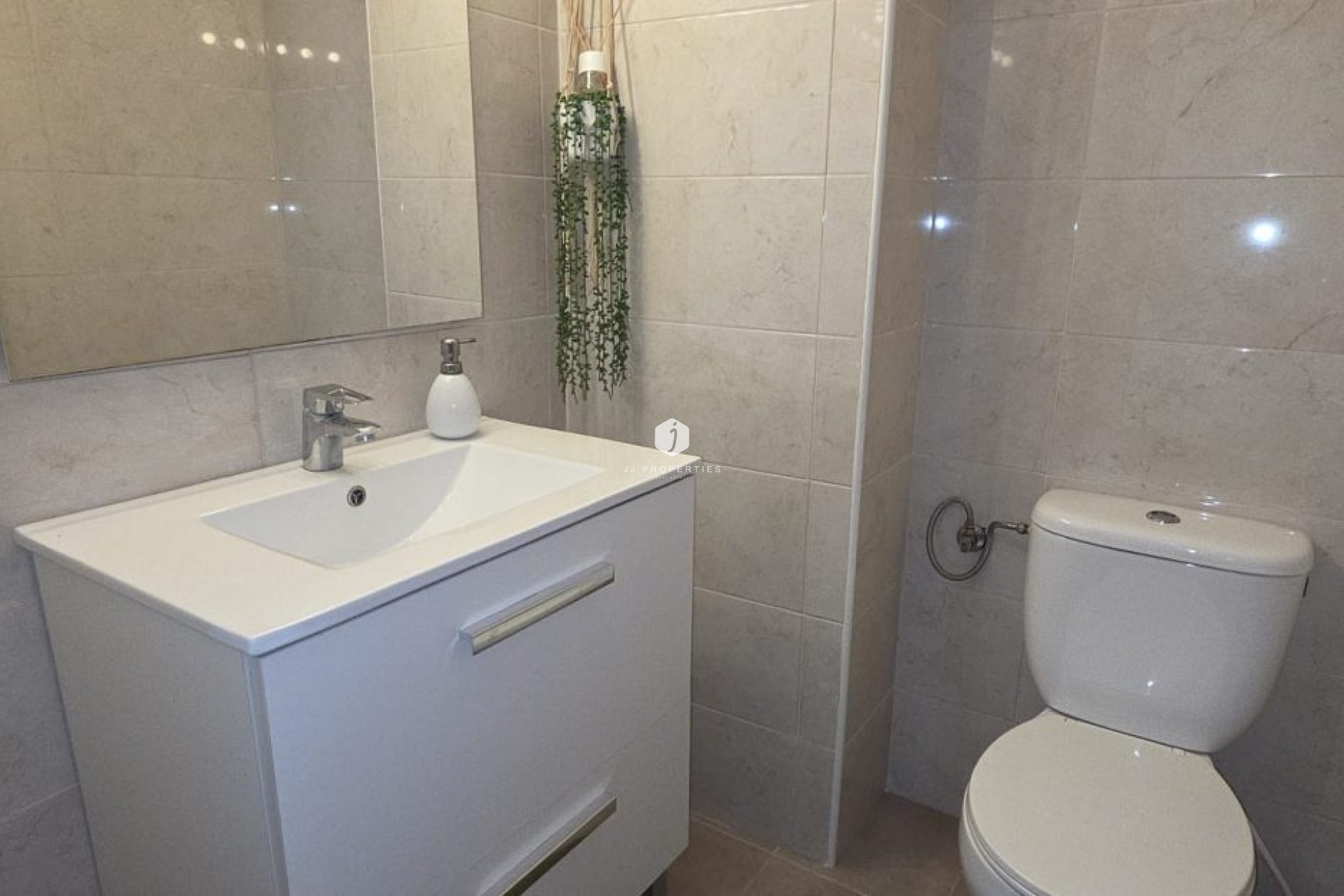 Aus zweiter Hand - Wohnung -
Torrevieja - Costa Blanca