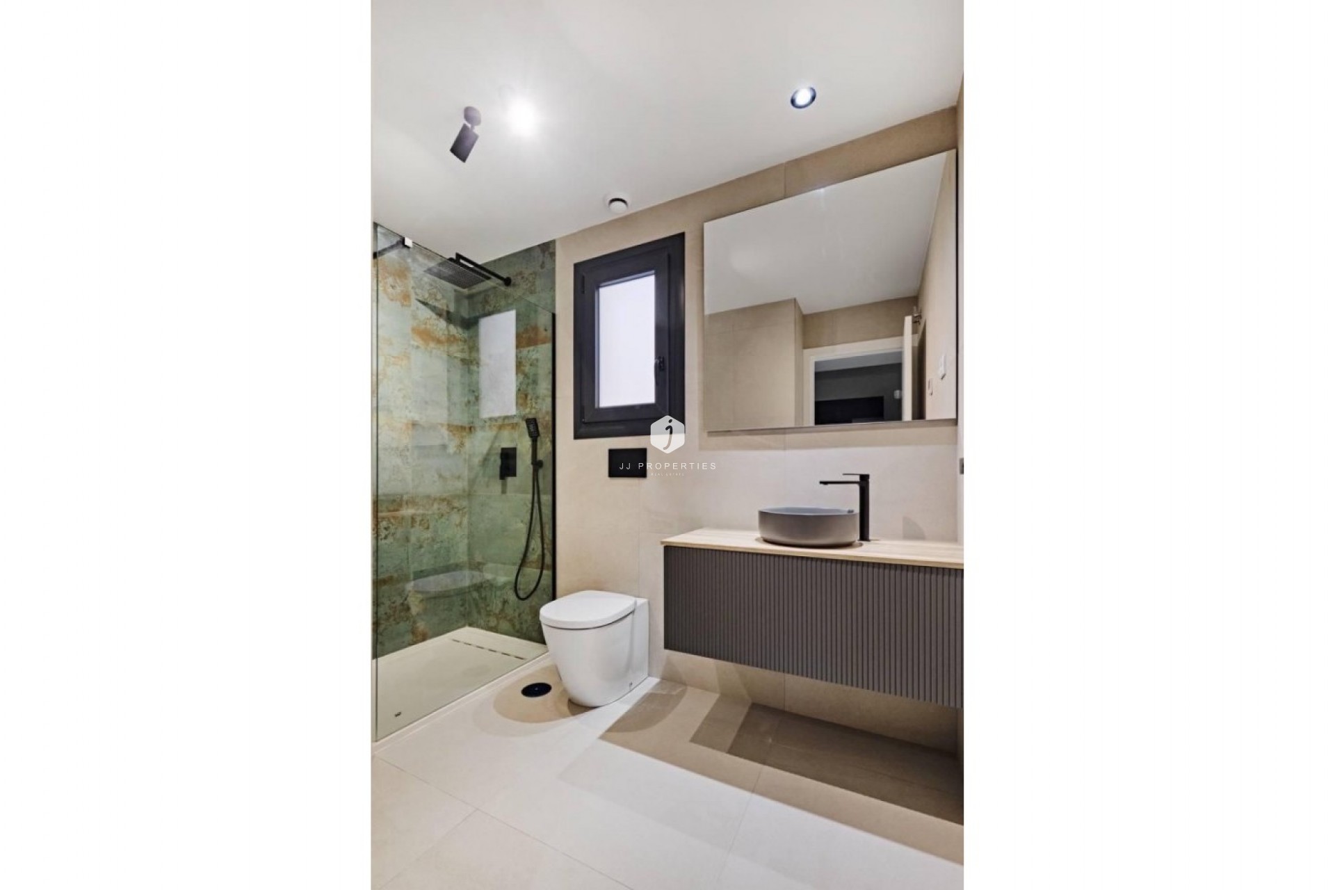 Aus zweiter Hand - Wohnung -
Torrevieja - Costa Blanca