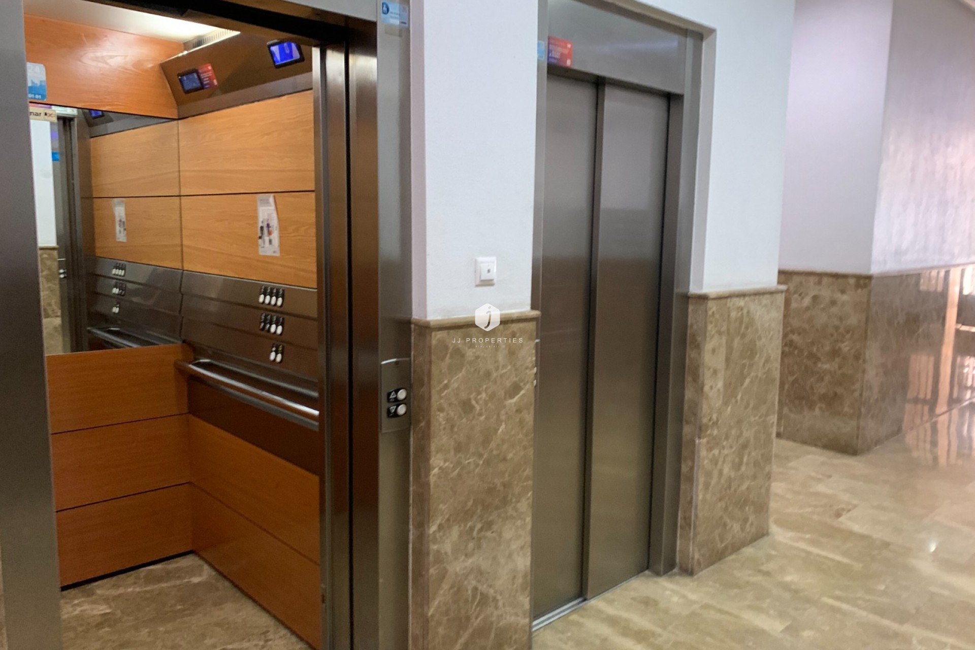 Aus zweiter Hand - Wohnung -
Torrevieja - Costa Blanca