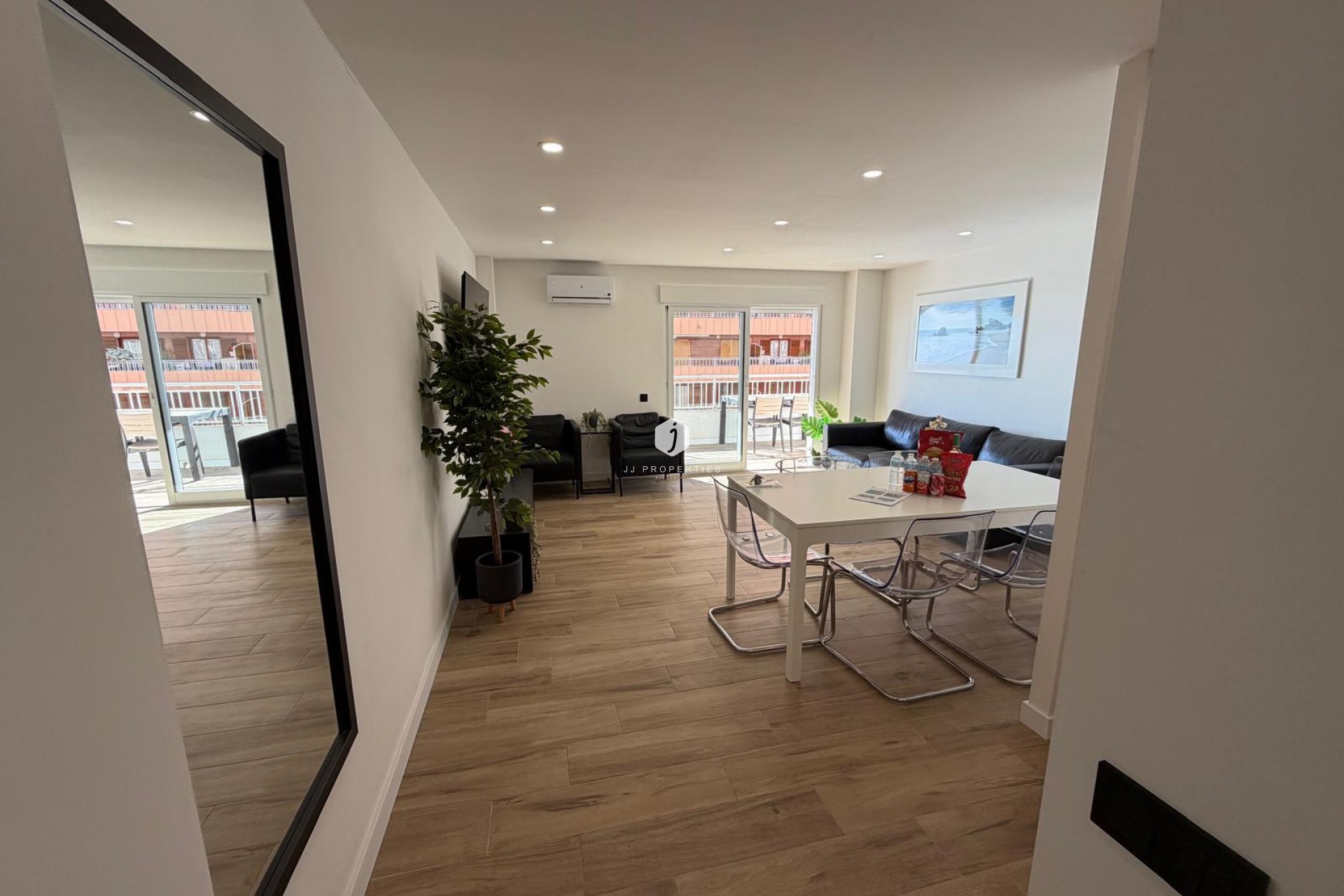 Aus zweiter Hand - Wohnung -
Torrevieja - Costa Blanca