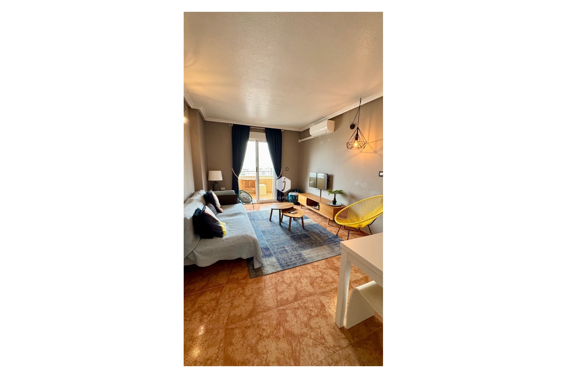 Aus zweiter Hand - Wohnung -
Torrevieja - Costa Blanca