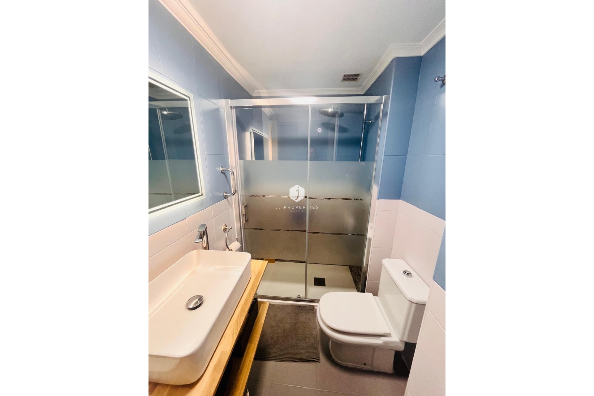 Aus zweiter Hand - Wohnung -
Torrevieja - Costa Blanca