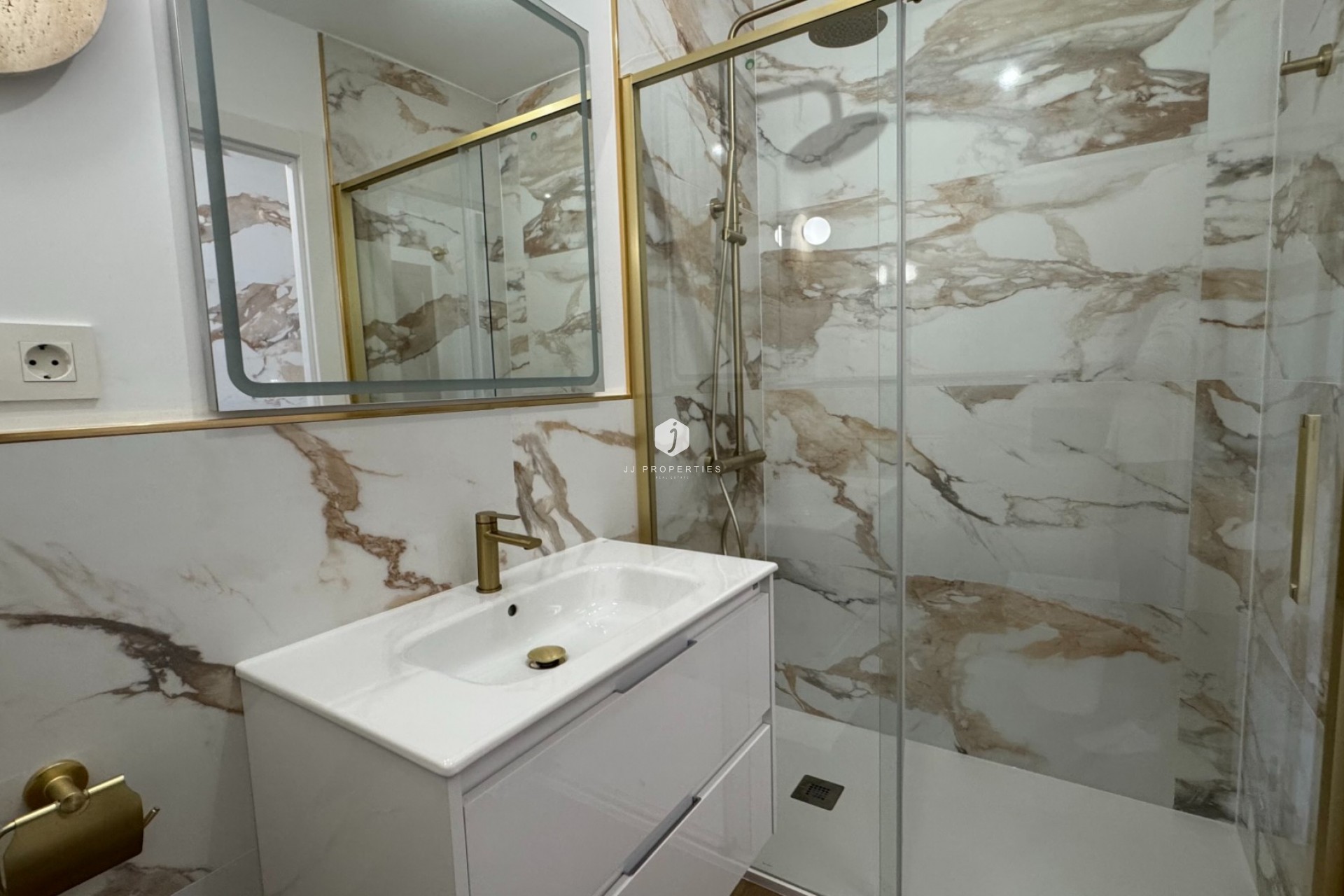 Aus zweiter Hand - Wohnung -
Torrevieja - Costa Blanca