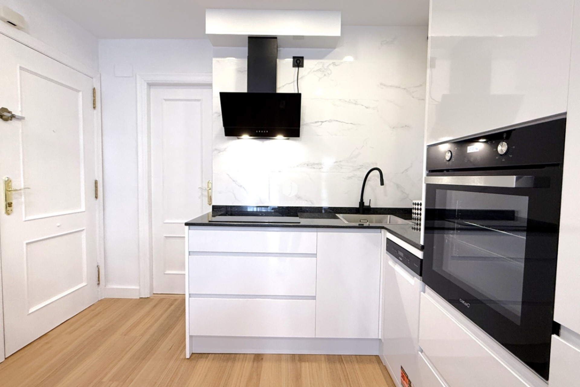 Aus zweiter Hand - Wohnung -
Torrevieja - Costa Blanca