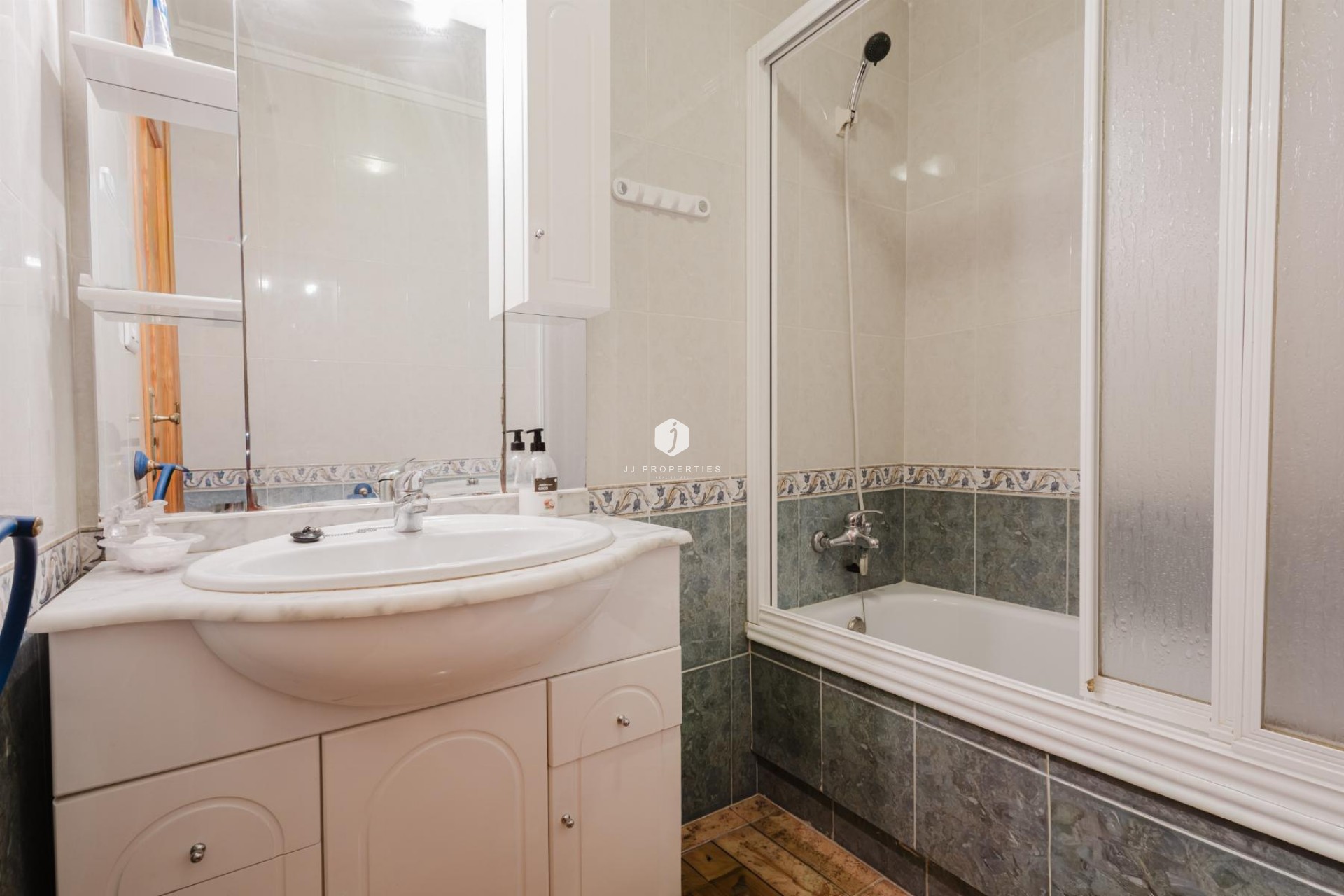 Aus zweiter Hand - Wohnung -
Torrevieja - Costa Blanca