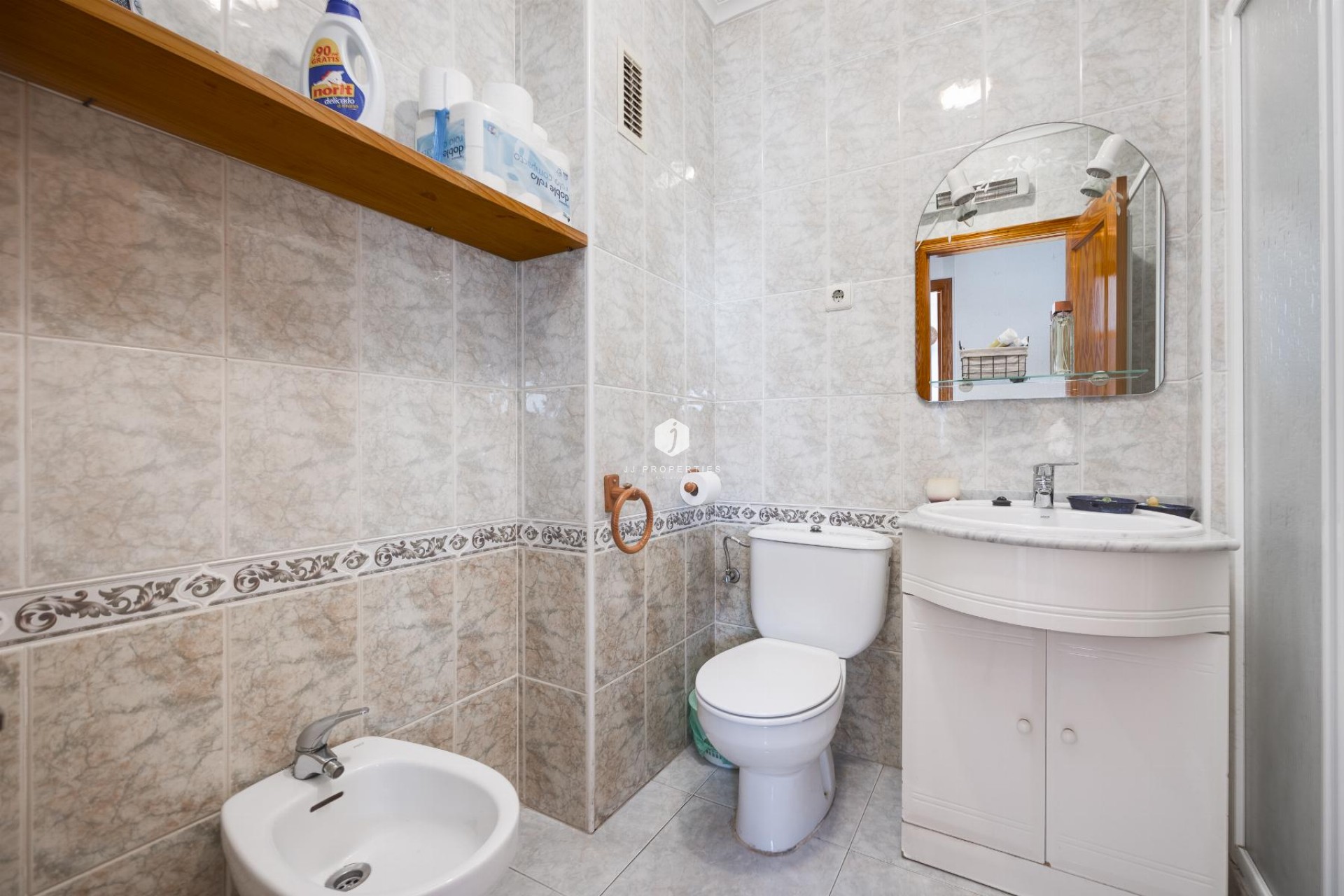 Aus zweiter Hand - Wohnung -
Torrevieja - Costa Blanca
