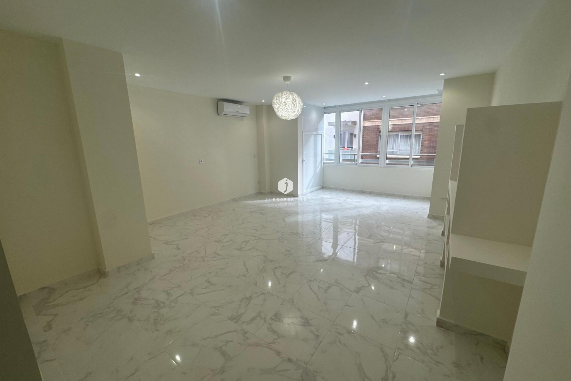 Aus zweiter Hand - Wohnung -
Torrevieja - Costa Blanca