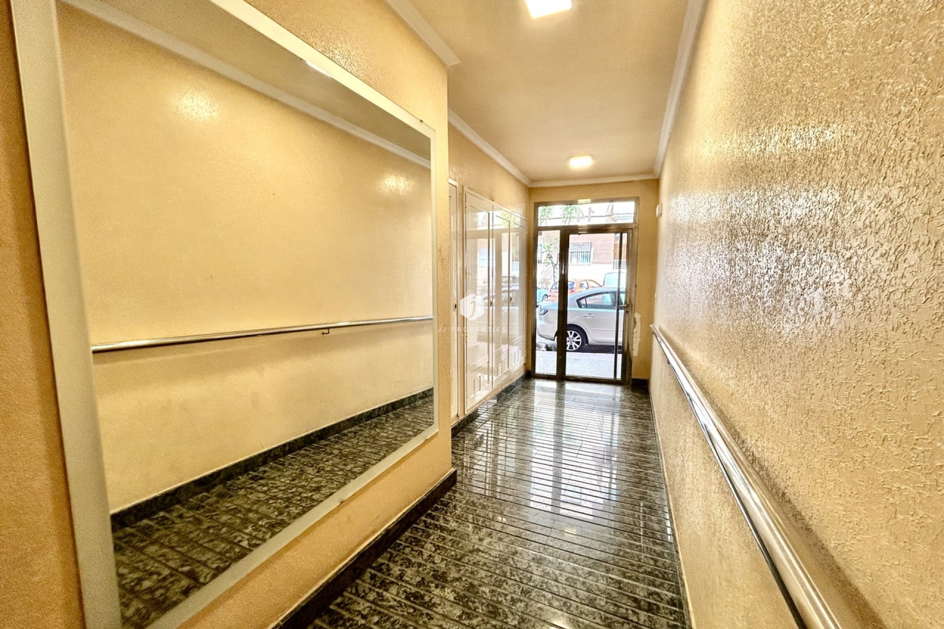 Aus zweiter Hand - Wohnung -
Torrevieja - Costa Blanca