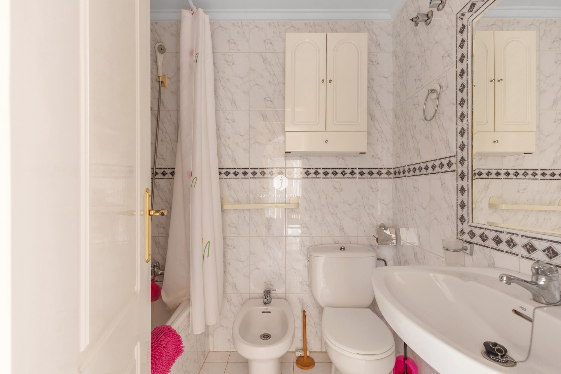 Aus zweiter Hand - Wohnung -
Torrevieja - Costa Blanca