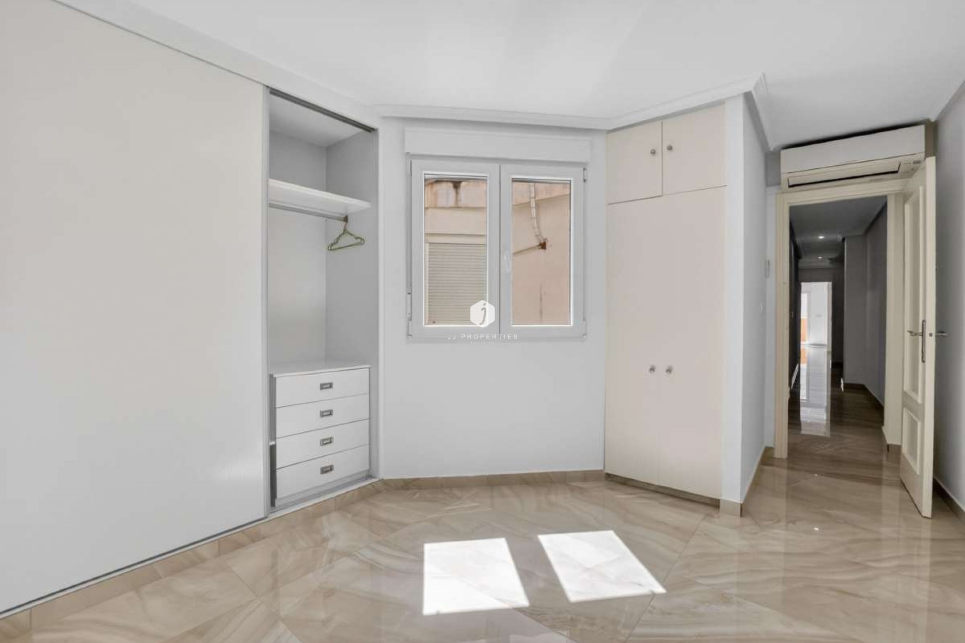 Aus zweiter Hand - Wohnung -
Torrevieja - Costa Blanca