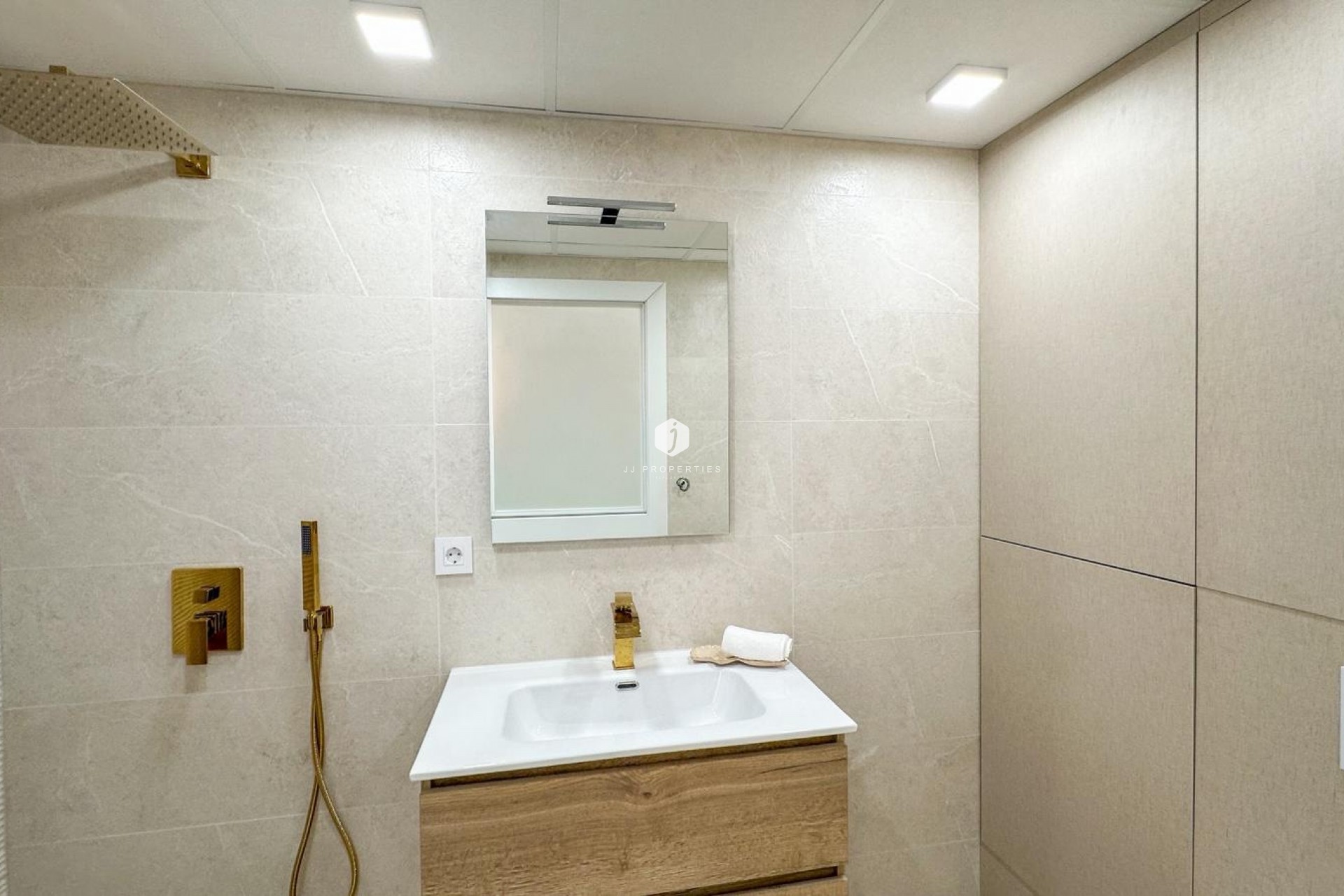 Aus zweiter Hand - Wohnung -
Torrevieja - Costa Blanca