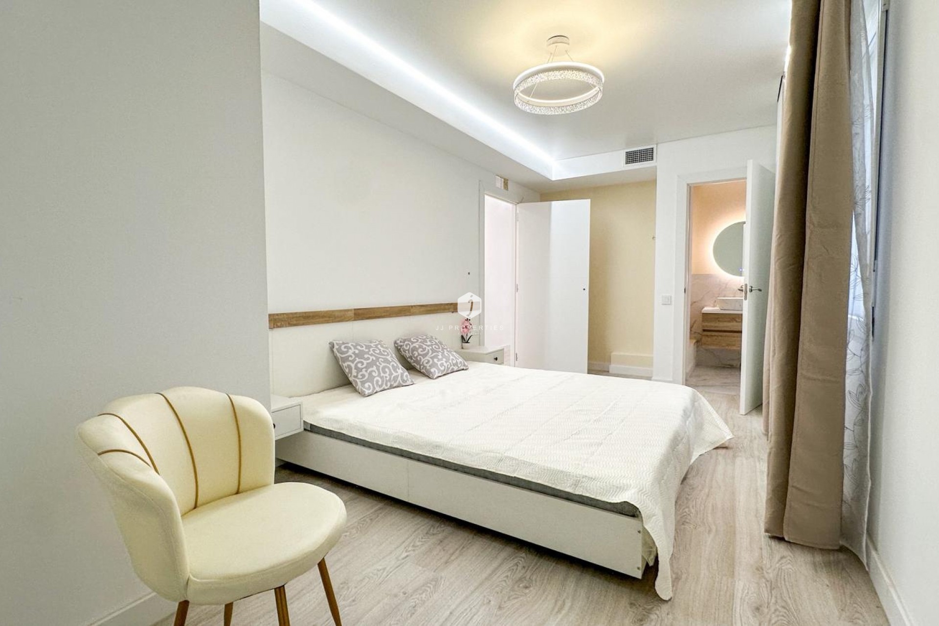 Aus zweiter Hand - Wohnung -
Torrevieja - Costa Blanca