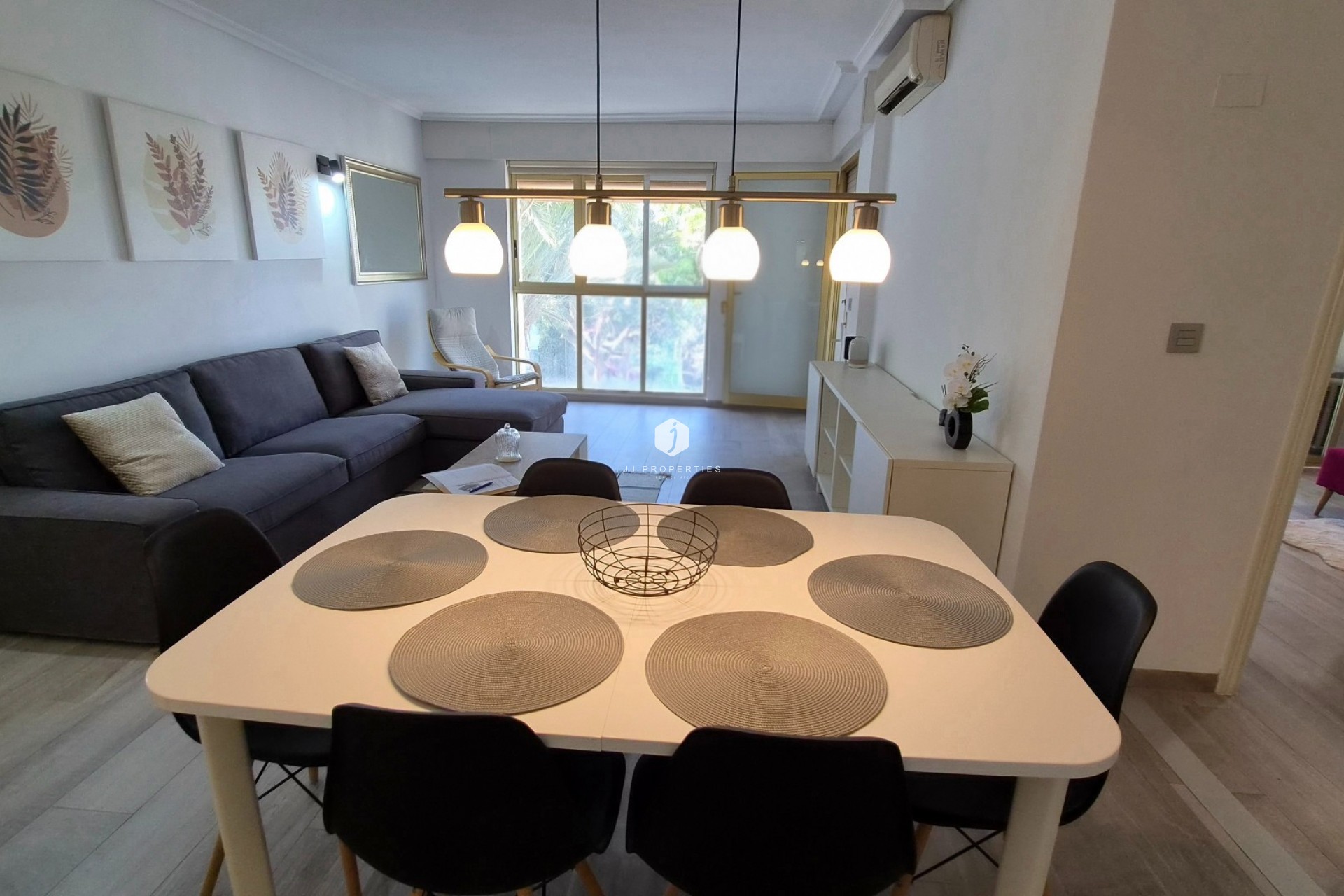 Aus zweiter Hand - Wohnung -
Torrevieja - Costa Blanca