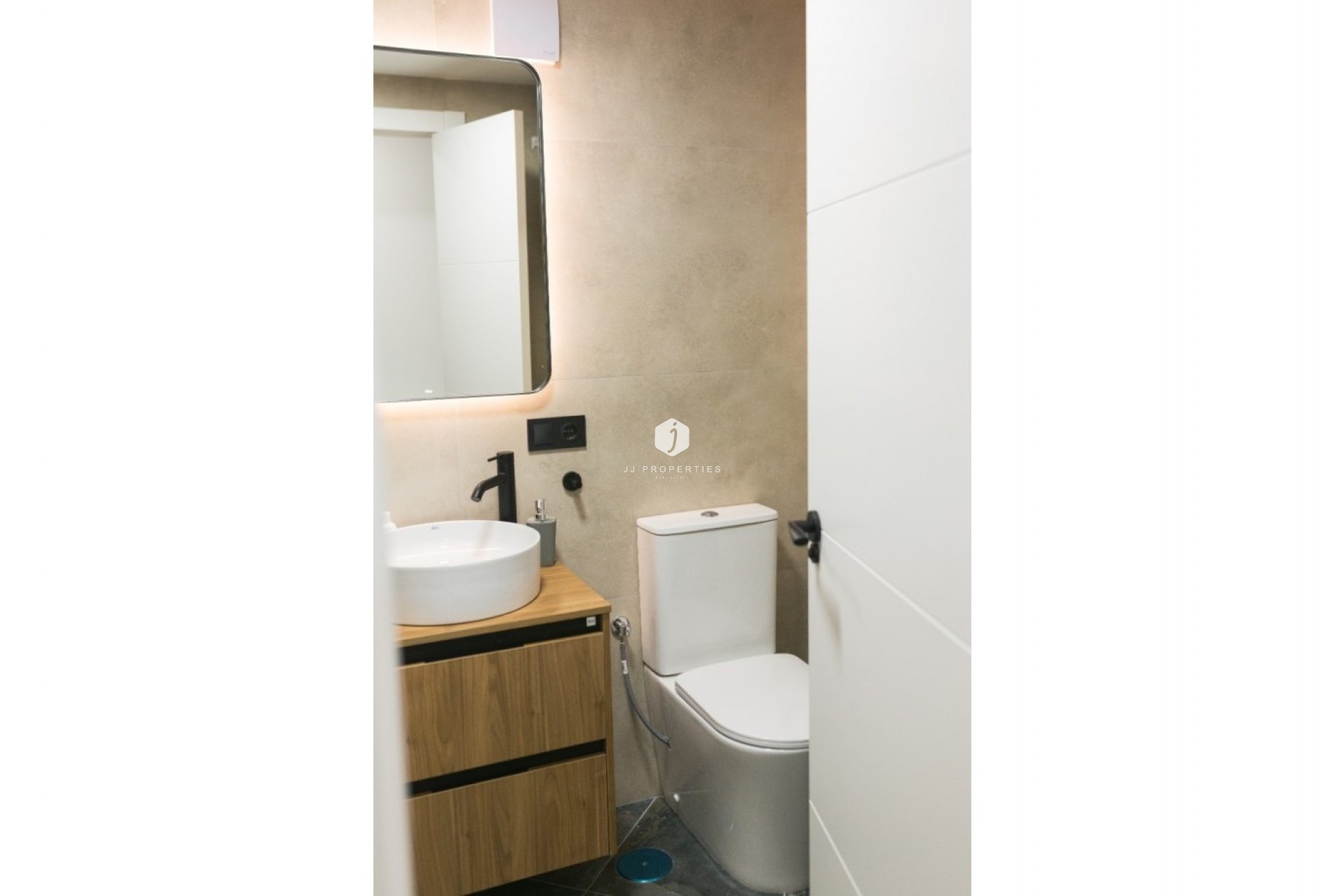 Aus zweiter Hand - Wohnung -
Torrevieja - Costa Blanca
