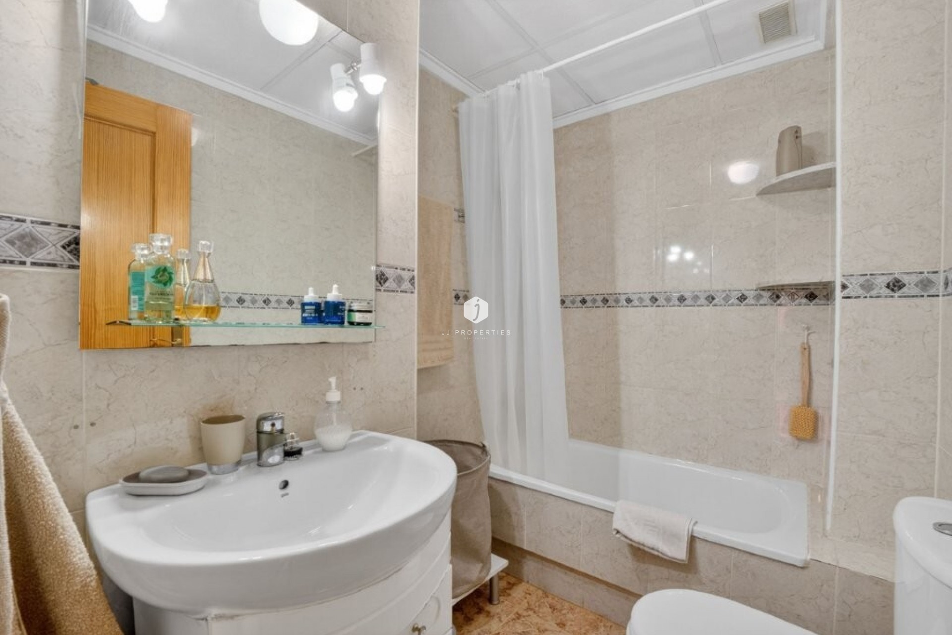 Aus zweiter Hand - Wohnung -
Torrevieja - Costa Blanca