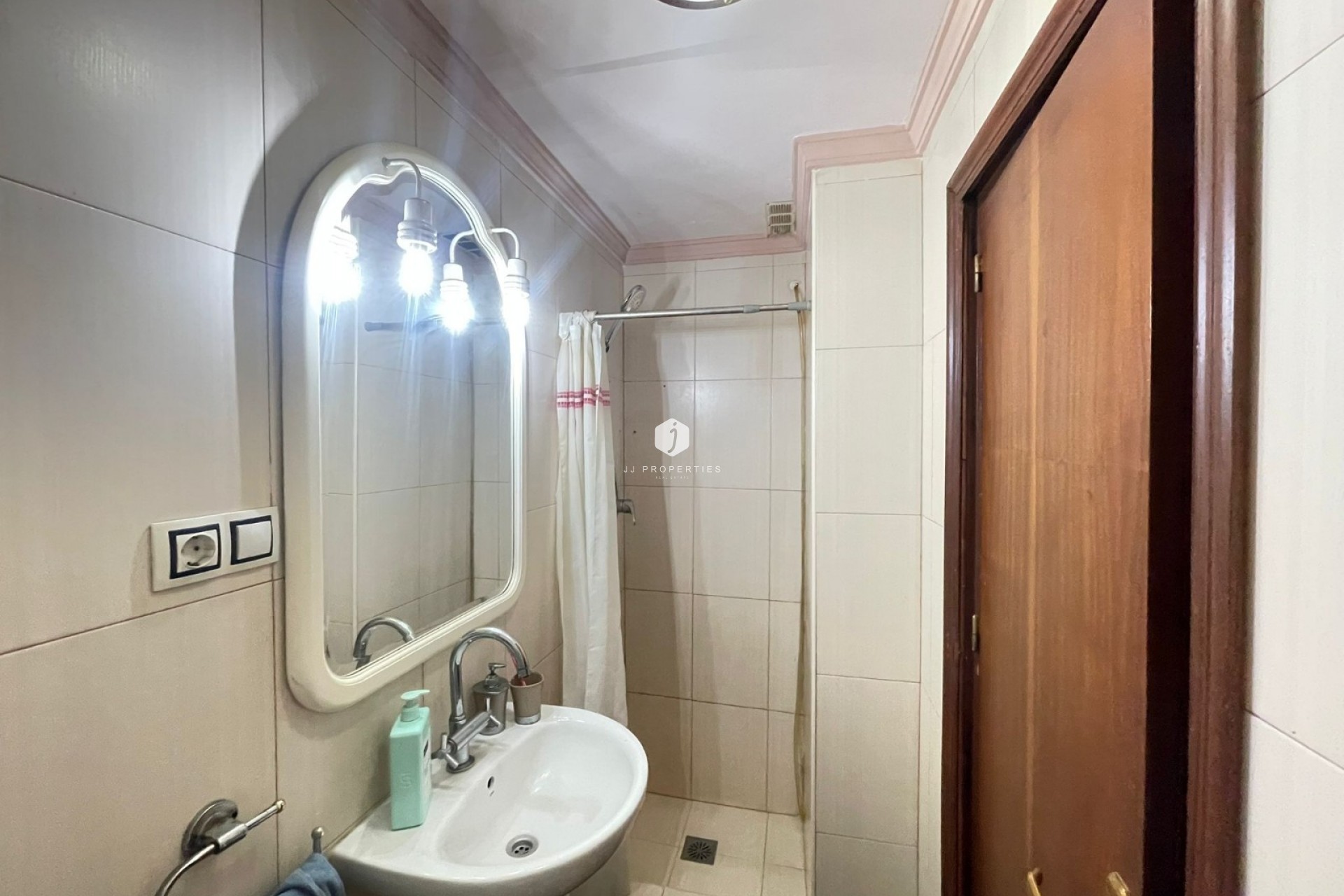 Aus zweiter Hand - Wohnung -
Torrevieja - Costa Blanca