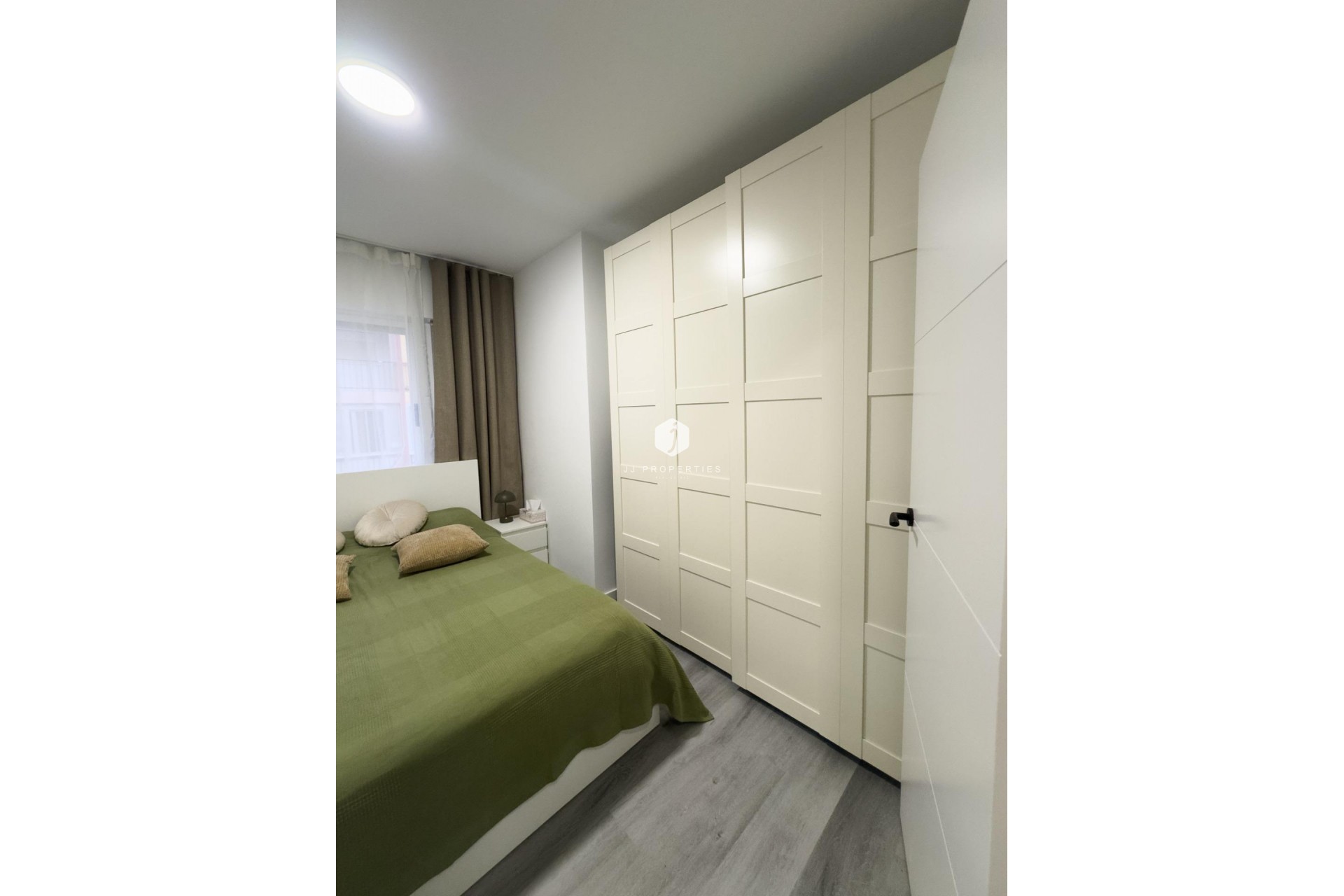 Aus zweiter Hand - Wohnung -
Torrevieja - Curva Del Palangre