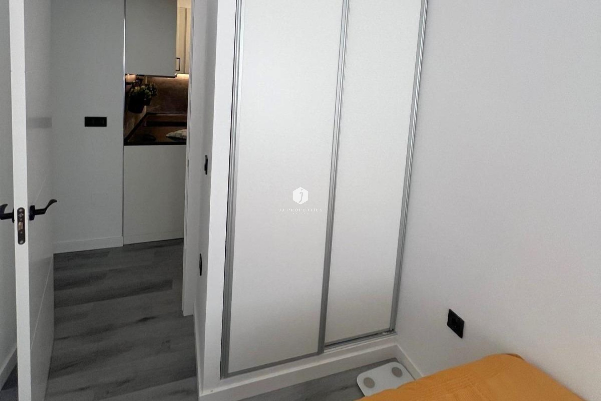 Aus zweiter Hand - Wohnung -
Torrevieja - Curva Del Palangre