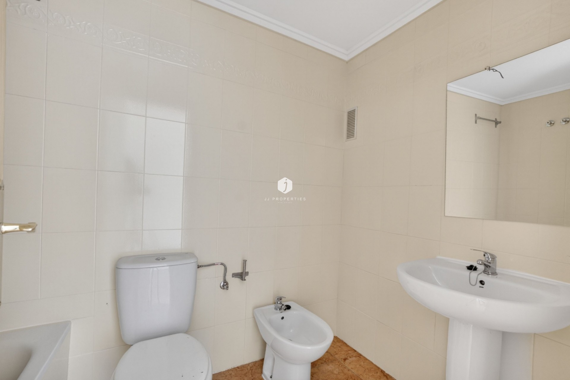 Aus zweiter Hand - Wohnung -
Torrevieja - El Limonar